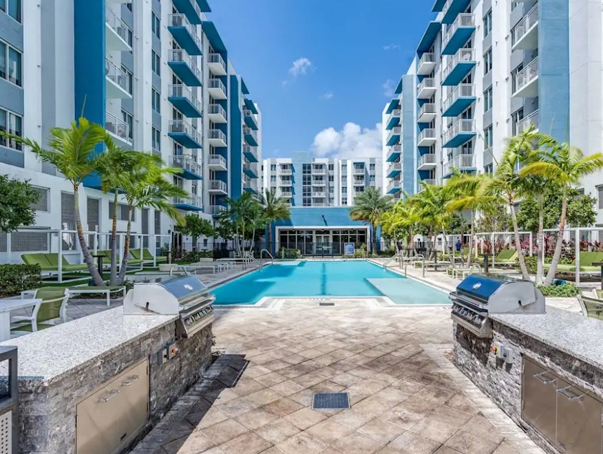 Pura Vida Apartments