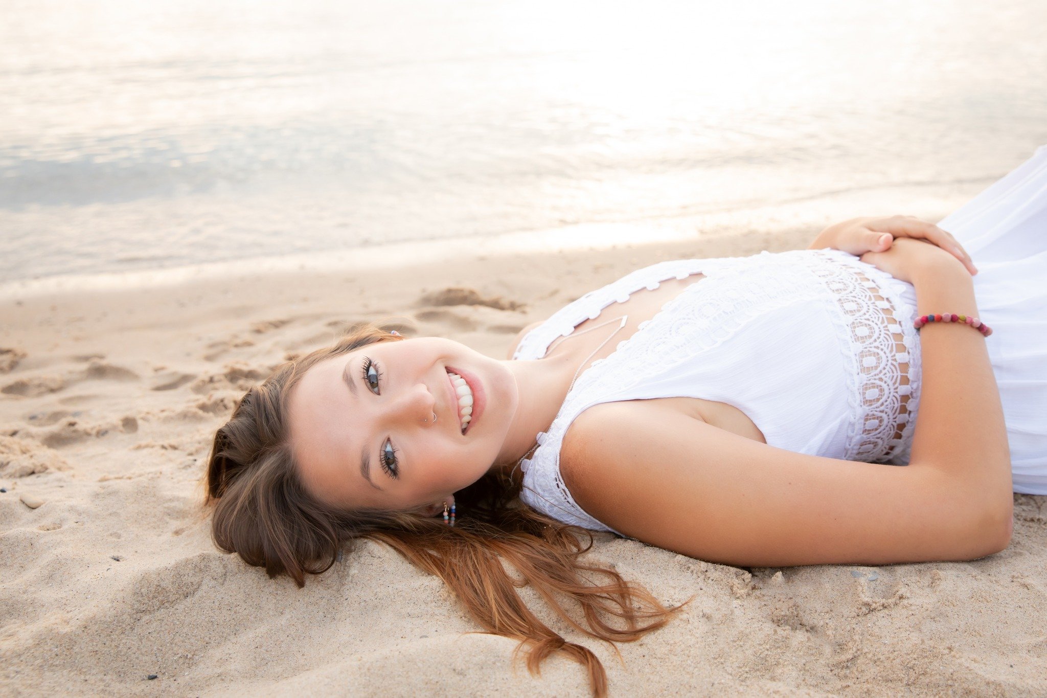 🕰 The Best Time of Day for Outdoor Senior Portrait Photography

🌅 Early Morning - The light is beautiful within two hours of sunrise. In the summer, this can be very early but we can usually push it a little if there is shade available to help with