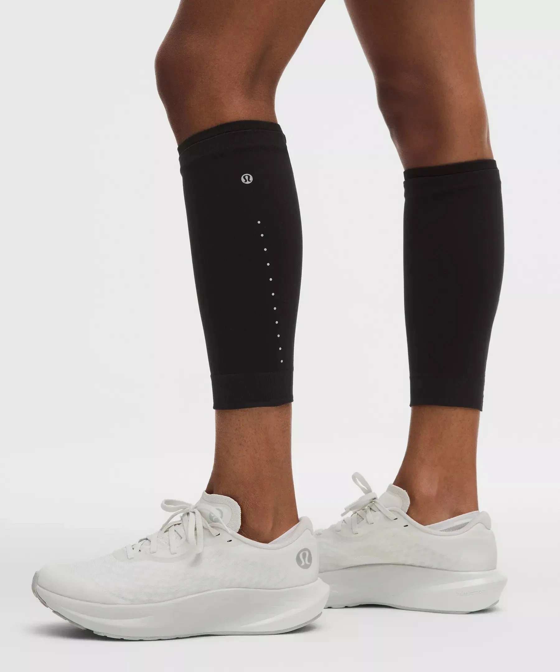 lululemon Further Seamless Running Calf Sleeves in Black