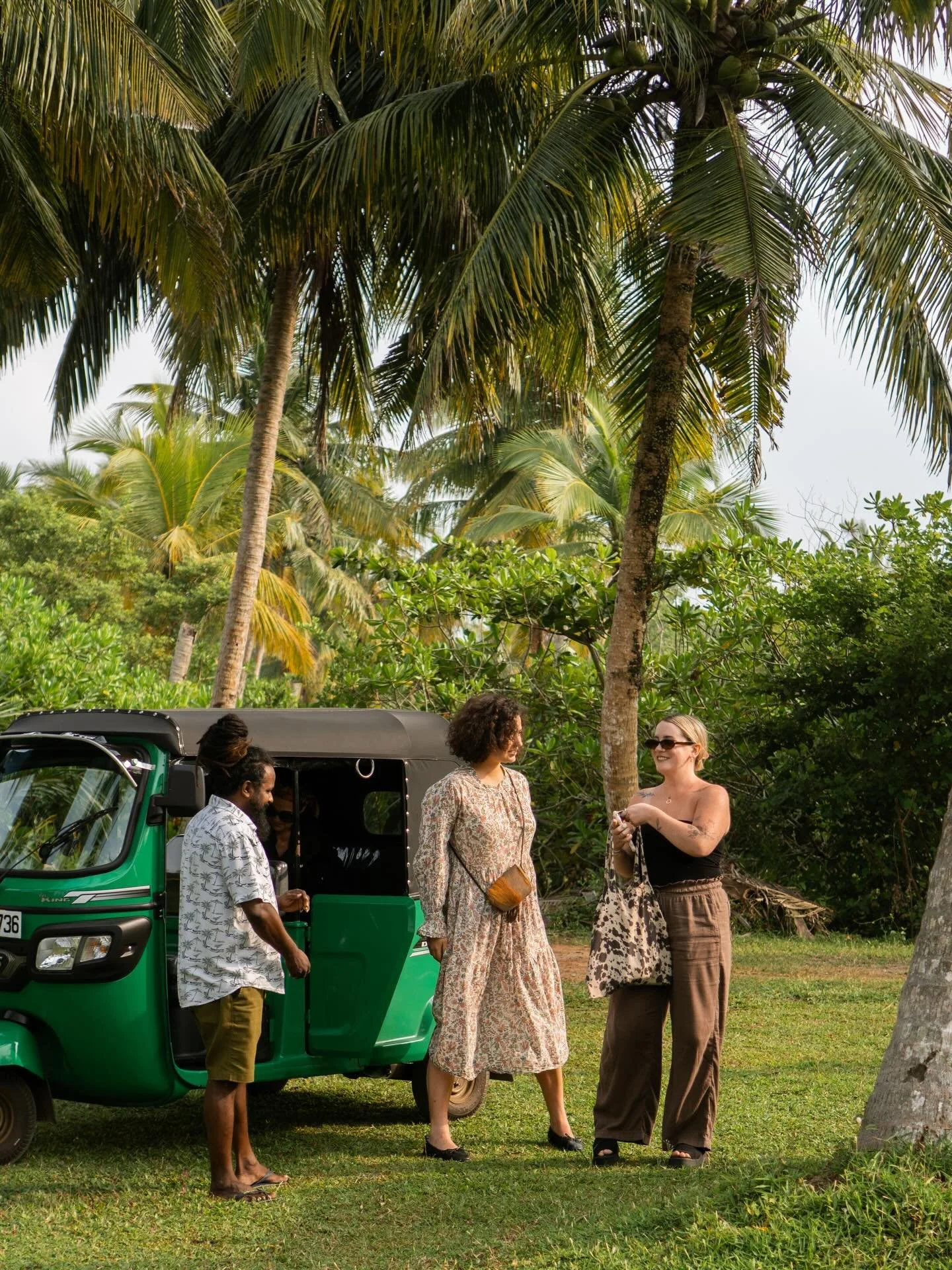 Our favourite way to get around in Lanka 🛺
