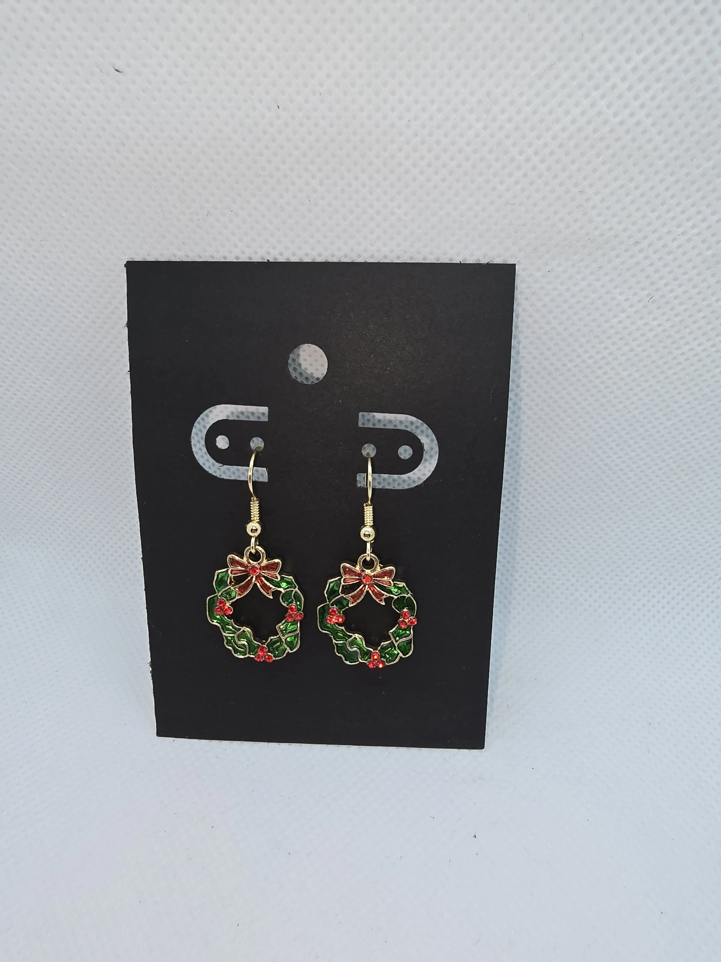 Red & Green Wreath Holiday Hanging Earring