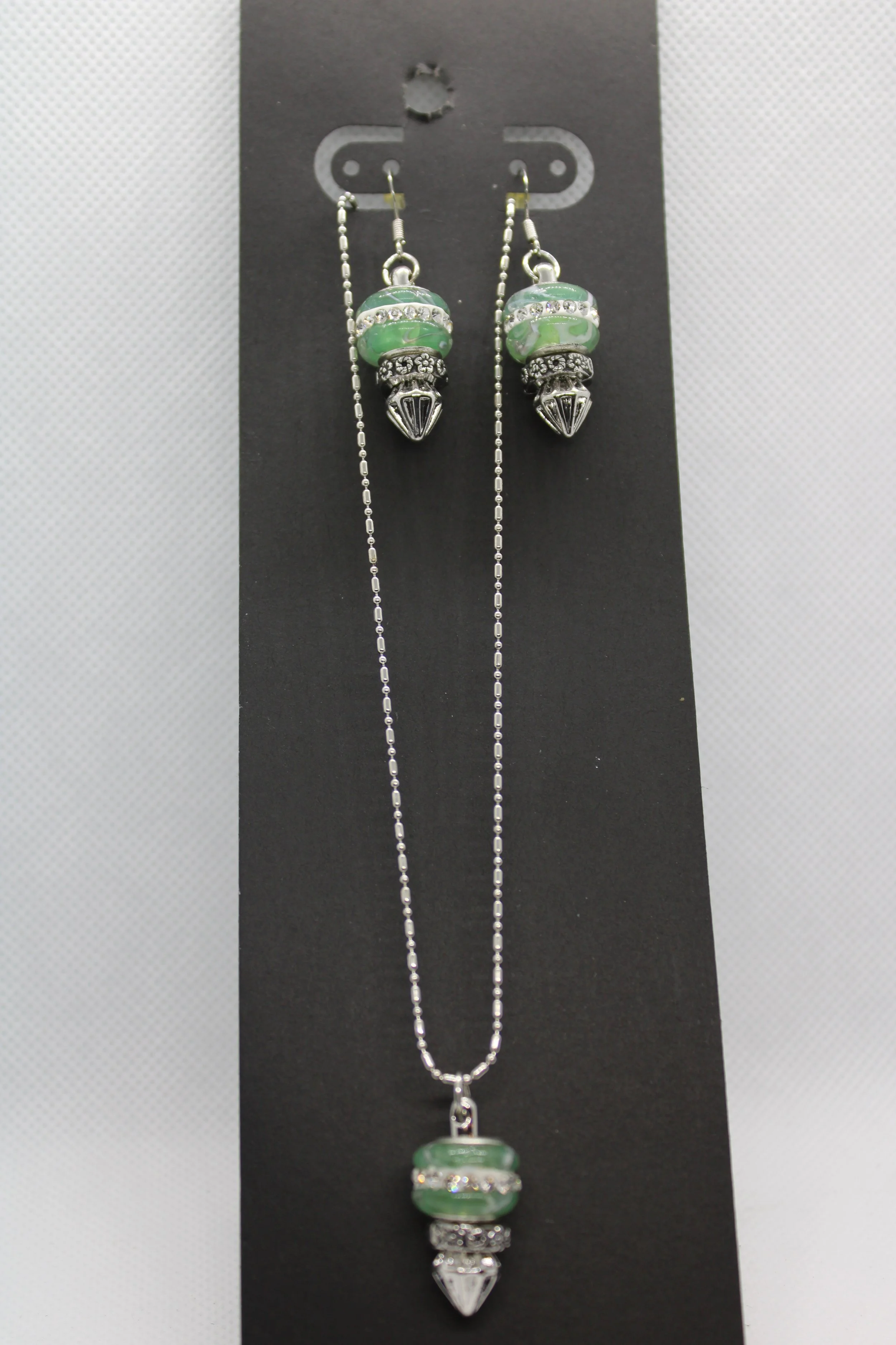 Silver & Green Necklace & Earrings Set