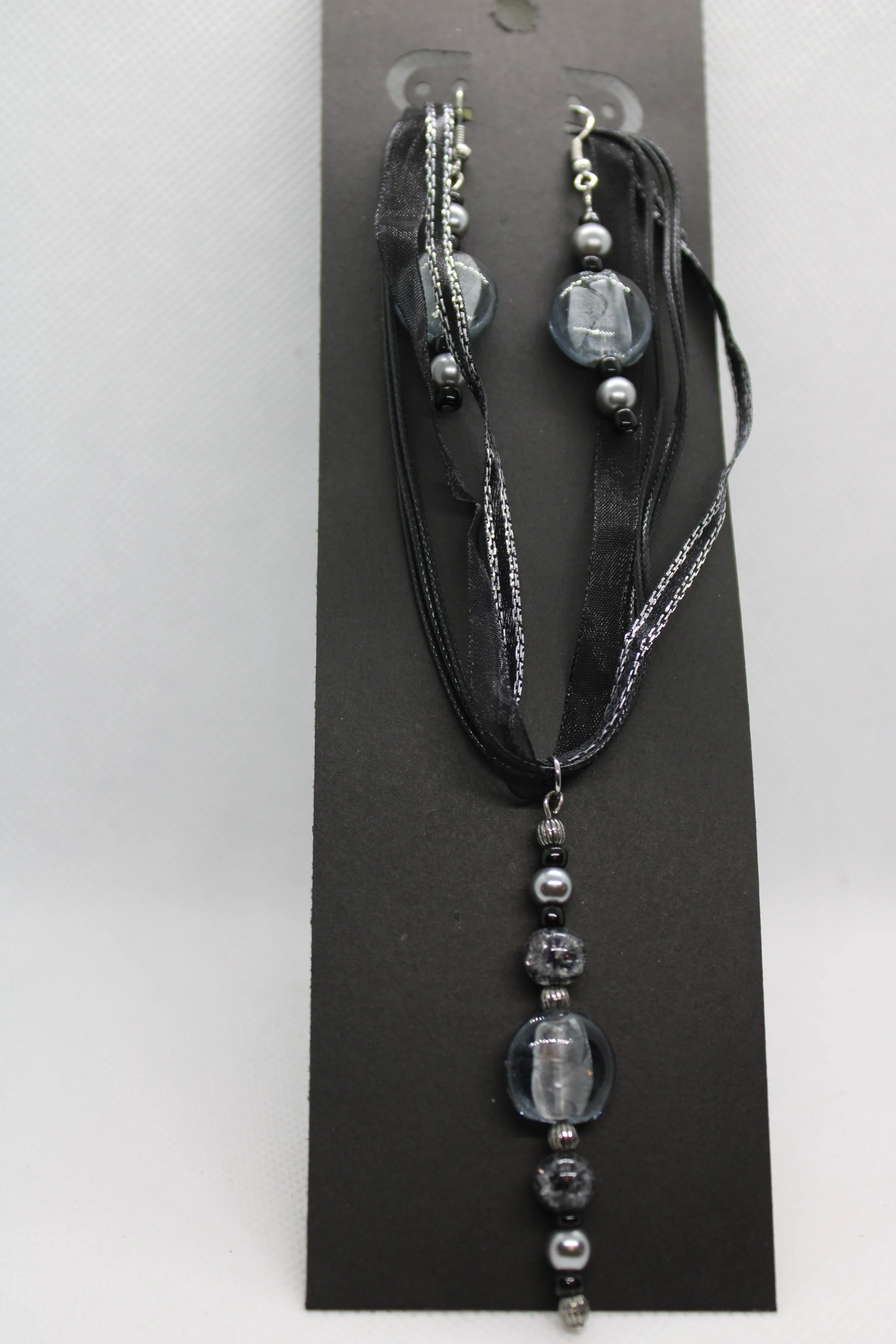 Black & Grey Necklace & Earrings Set