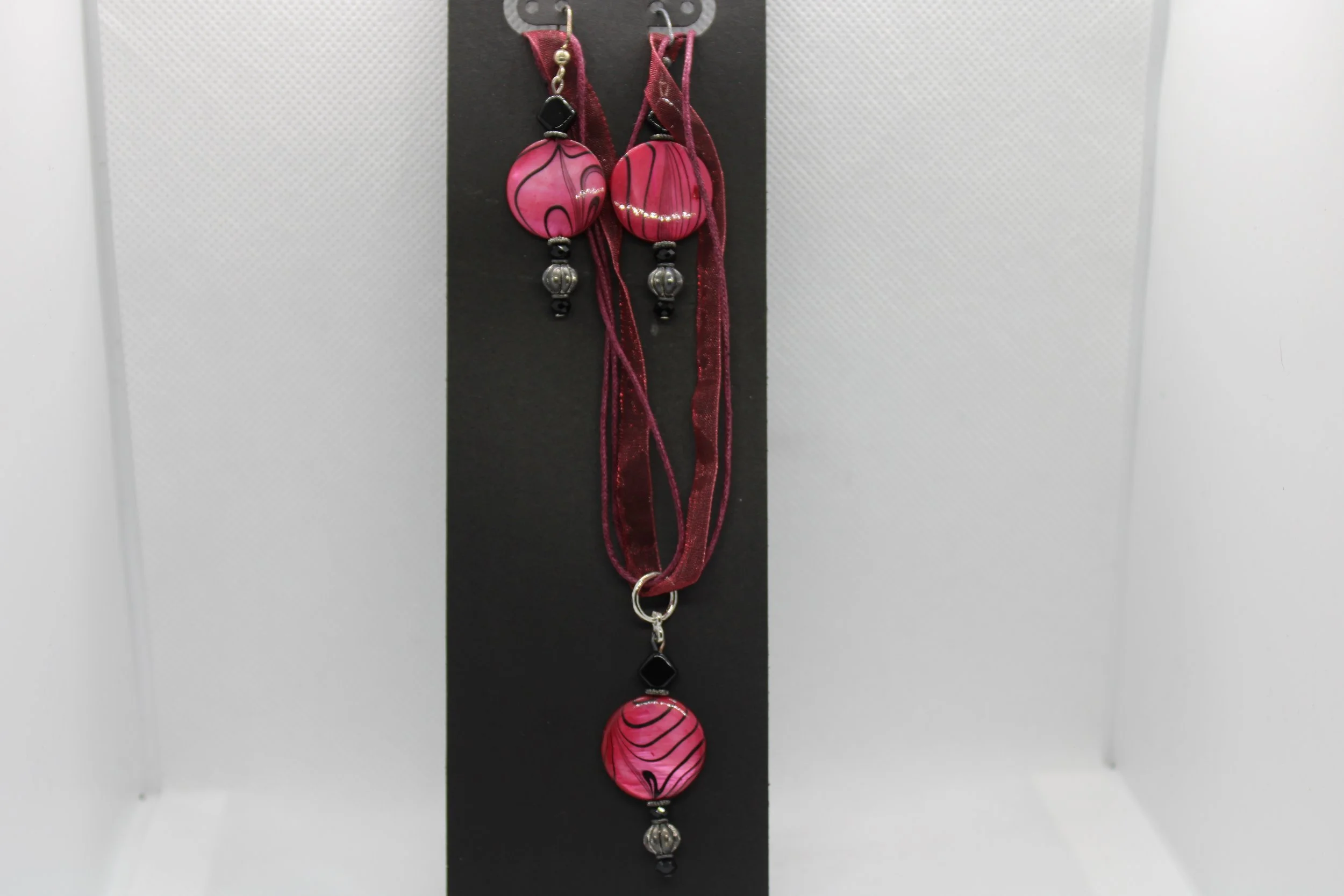 Pink & Black Necklace & Earrings Set