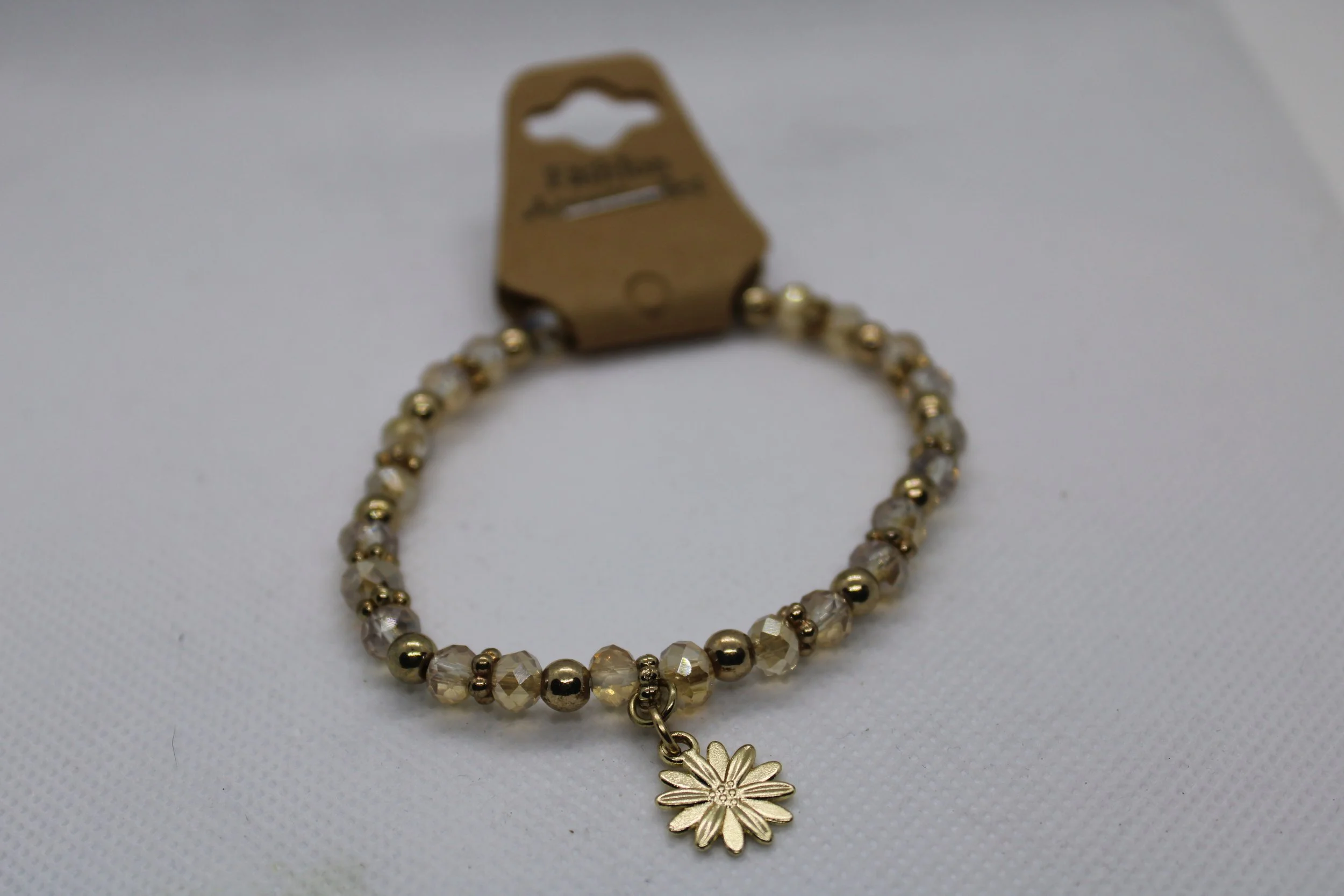 Gold Daisy Beaded Bracelet