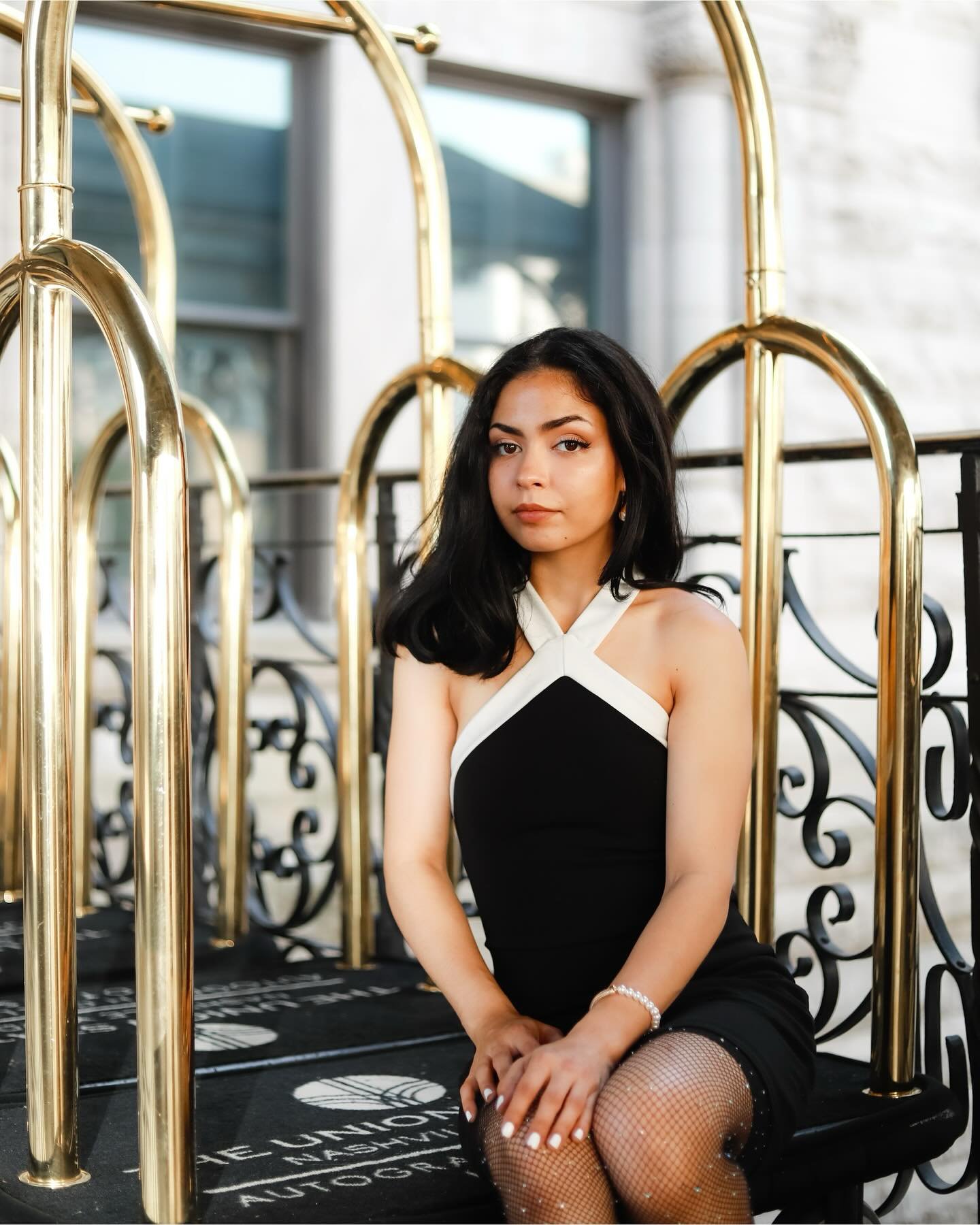 Nothing like a solo moment 👠

#unionstation #solophotos #photographer #nashvillephotographer #downtown #unionstationphotoshoot