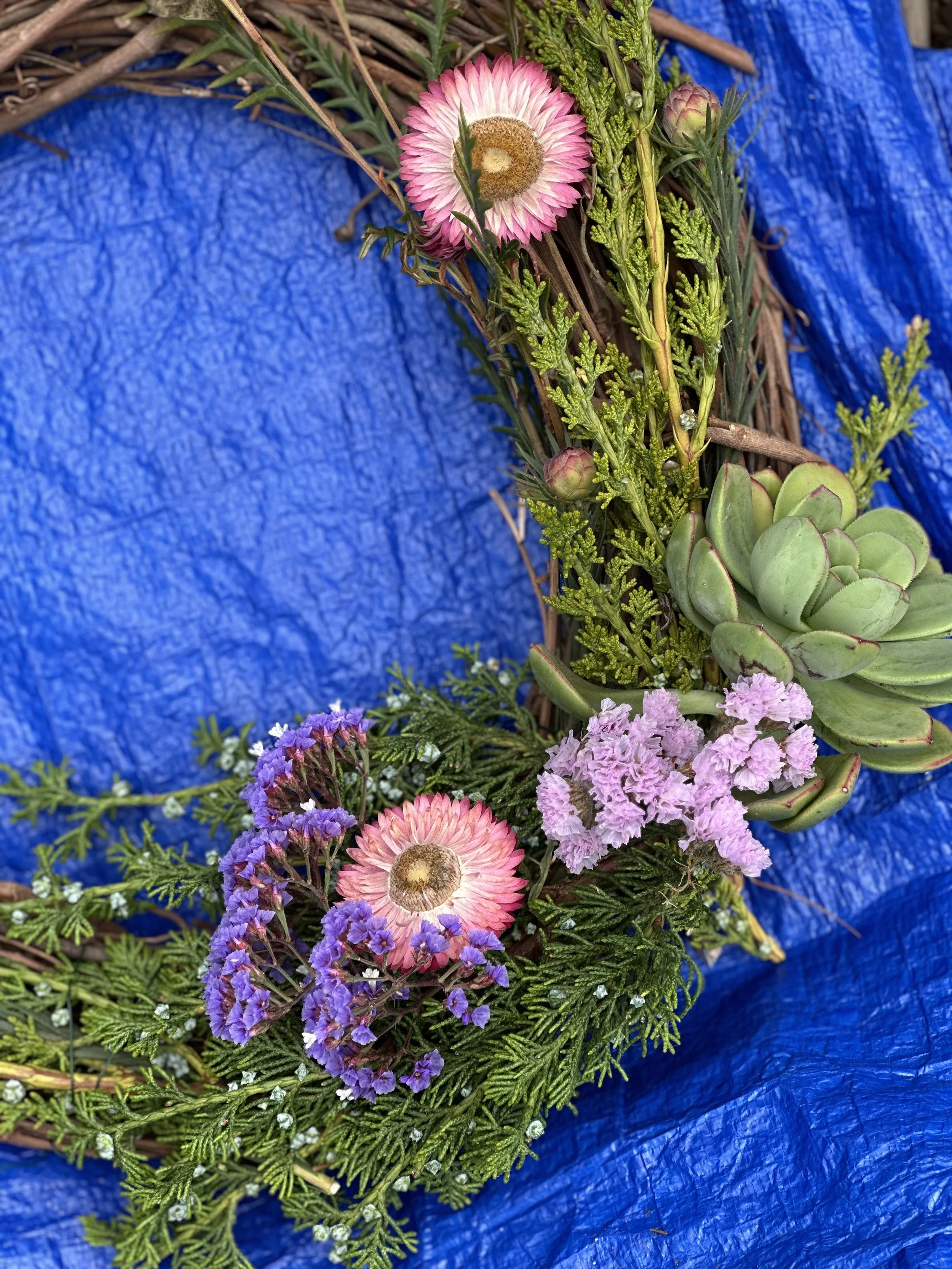 051725-wreathmaking-flower-crafting-gfe-IMG_9212.jpeg