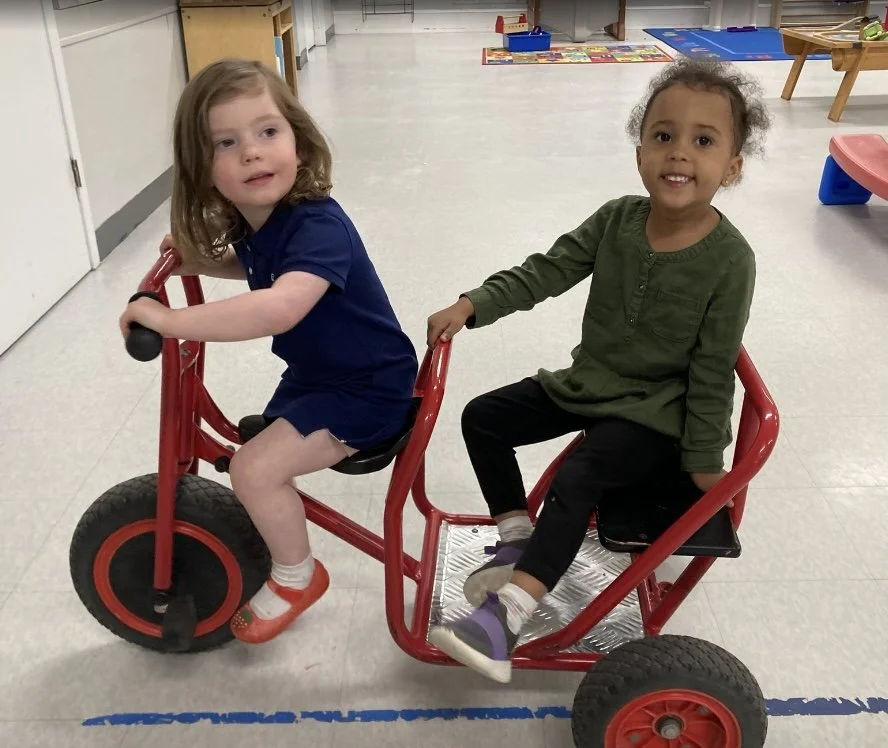 Image Gallery - Totland teachers and students