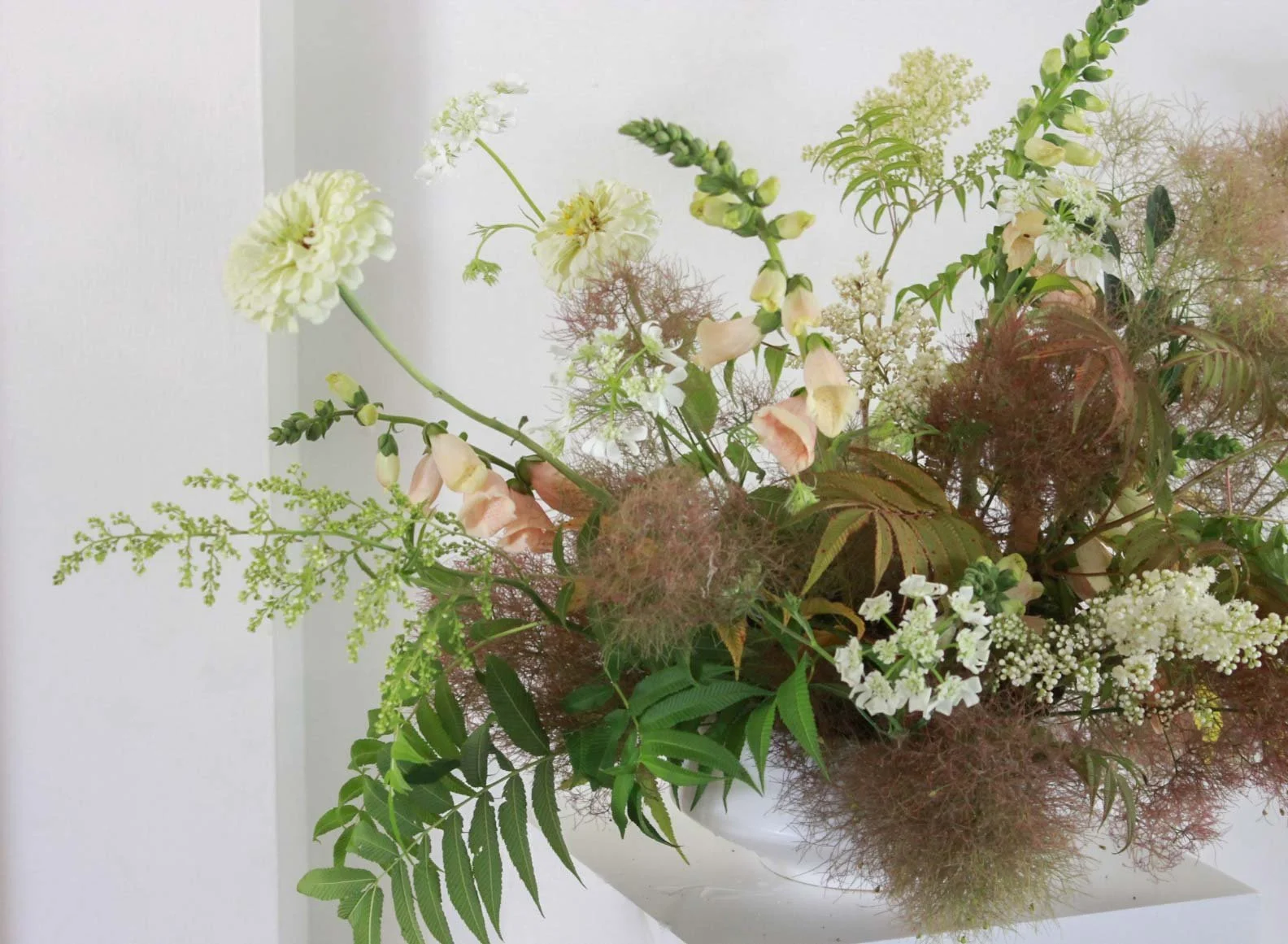 Textural-summer-arrangement-stillwild-floral-3.jpg