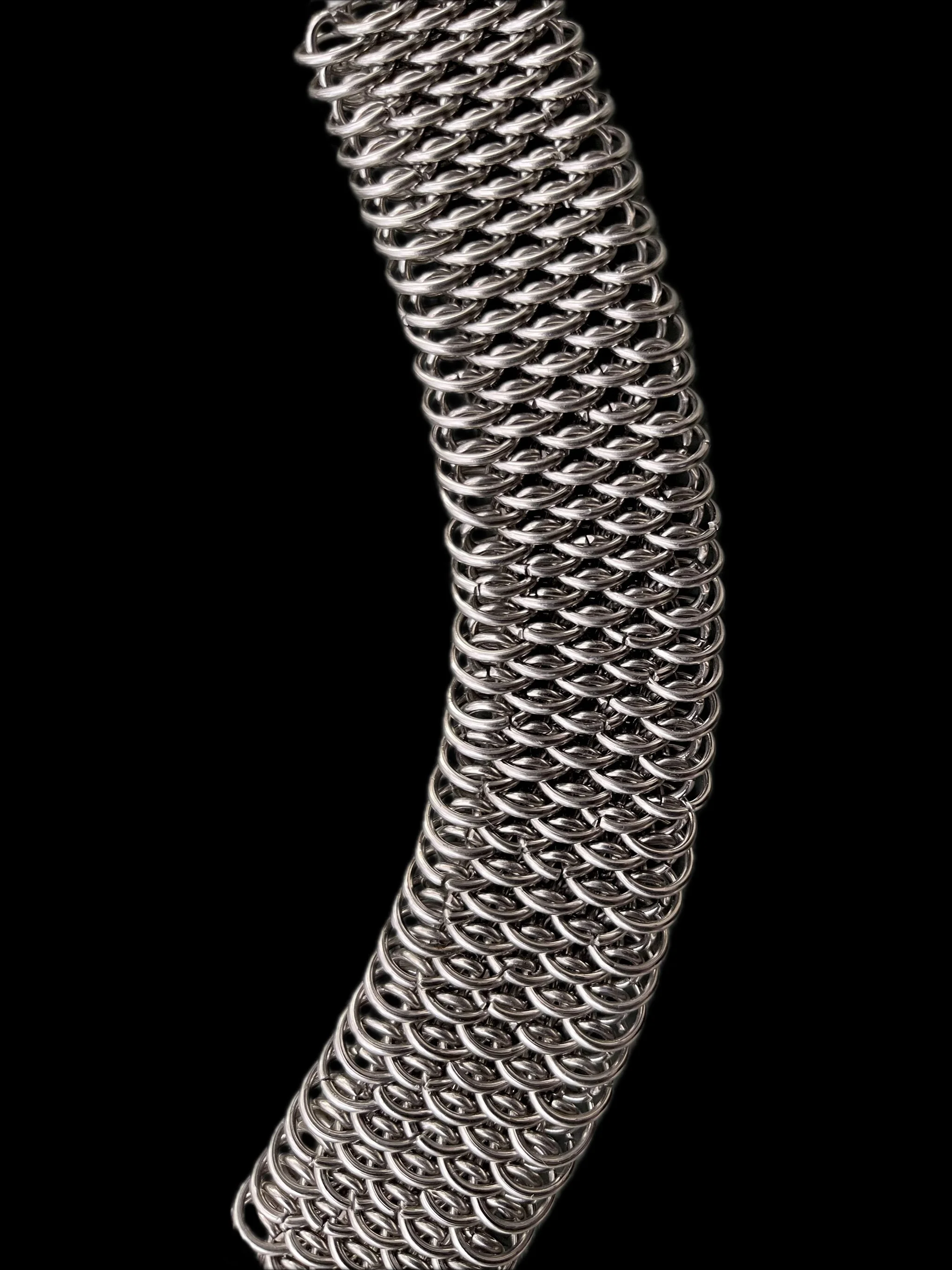 Dragonscale (bracelet)