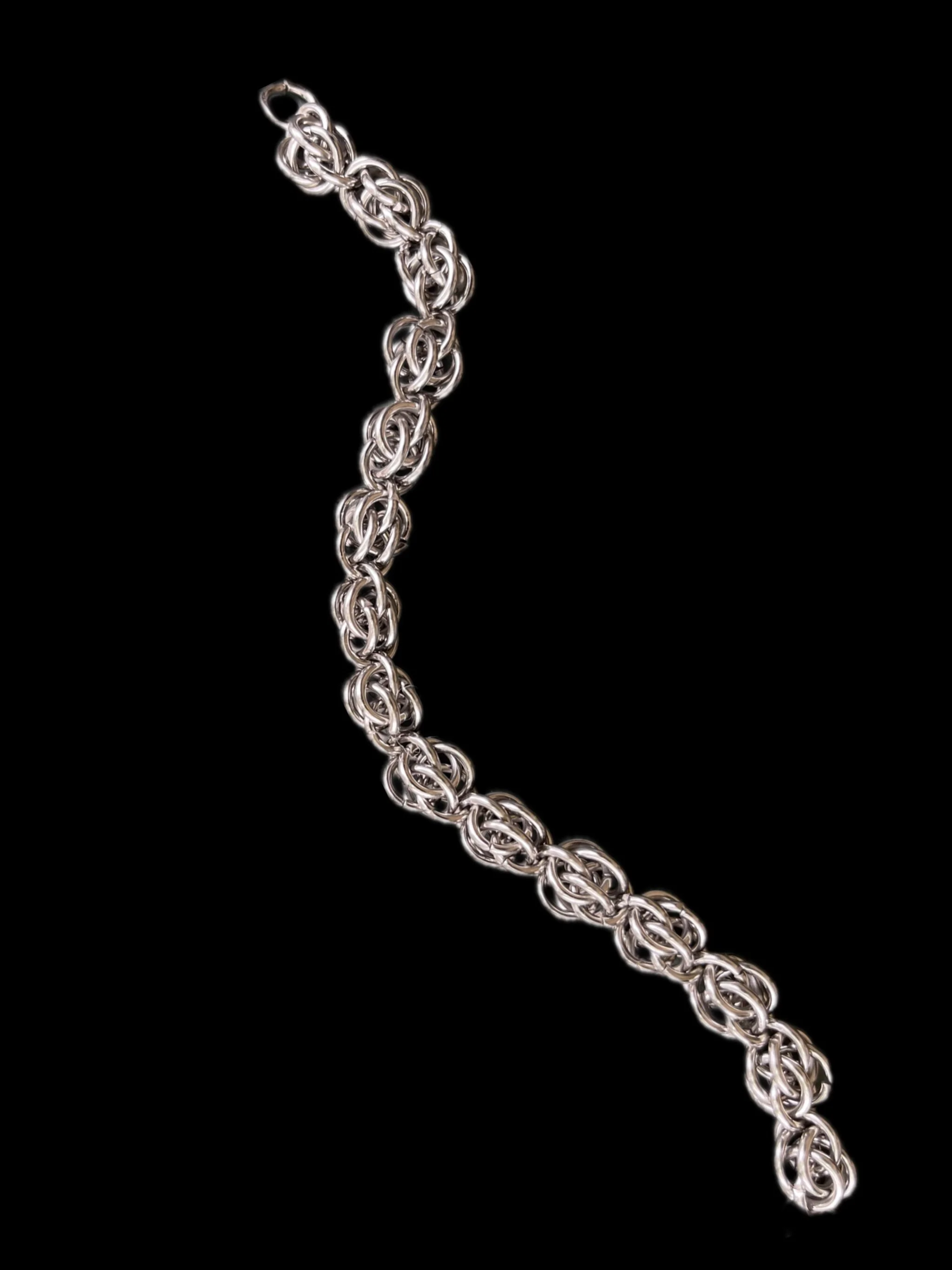 Sweat pea (bracelet)