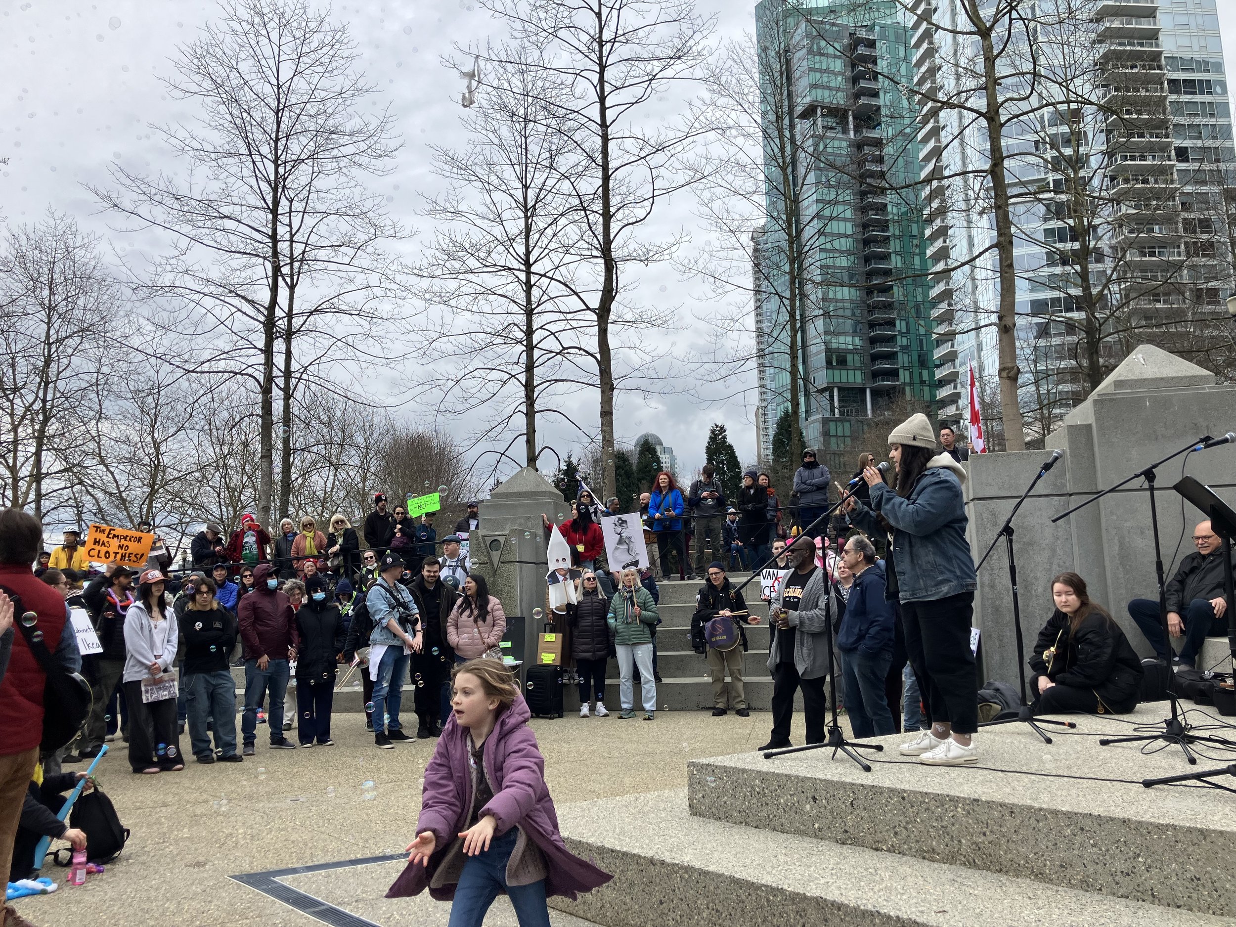 WTC speaks at No Tyrants rally to march for democracy and ICE out