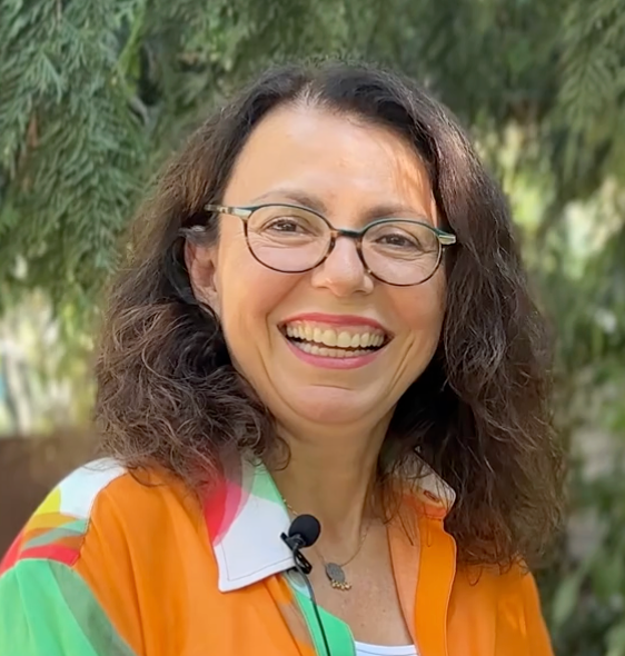 Asli Aker, parent and facilitator of neurodiversity issues in parenting