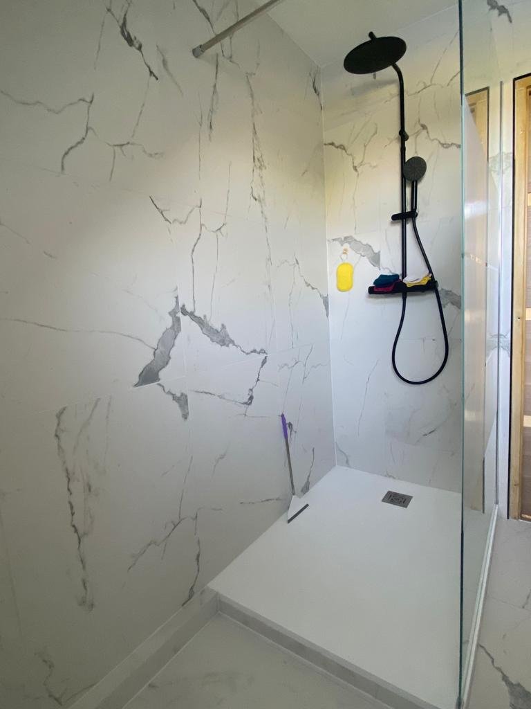 après rénovation salle de bain Rebais douche italienne