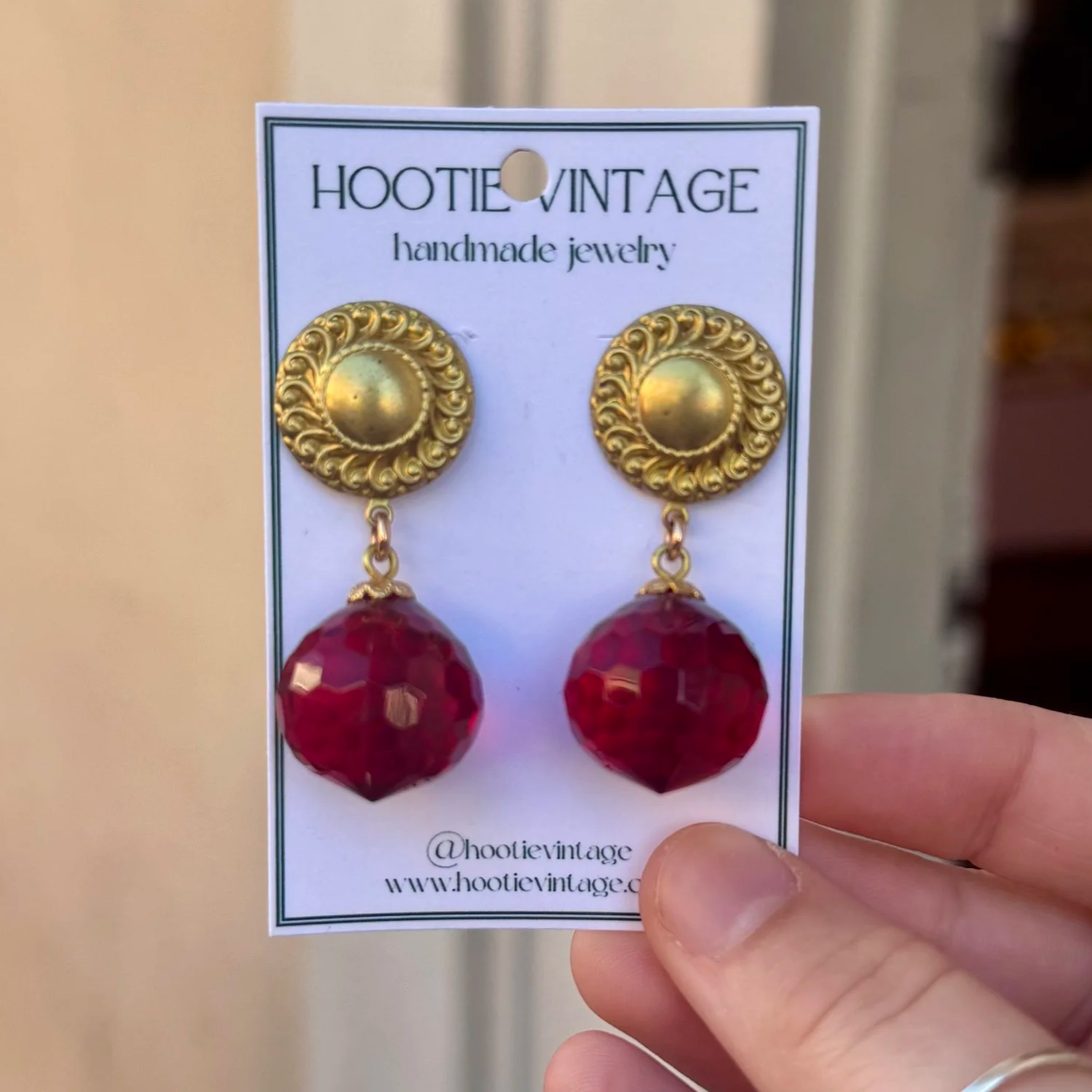 Red Globes