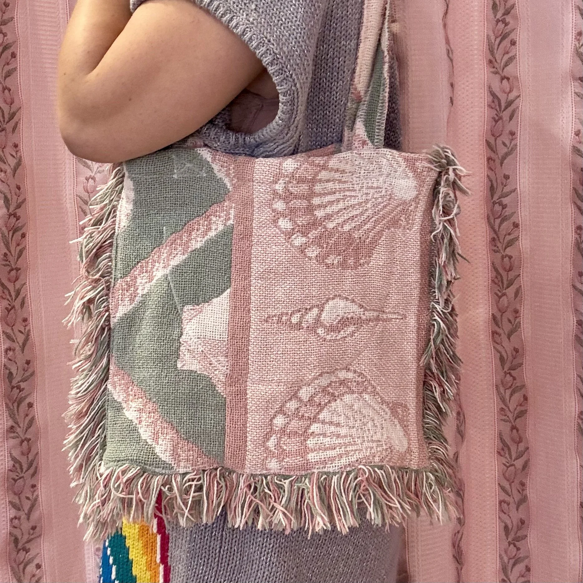 Seashell Fringe Bag
