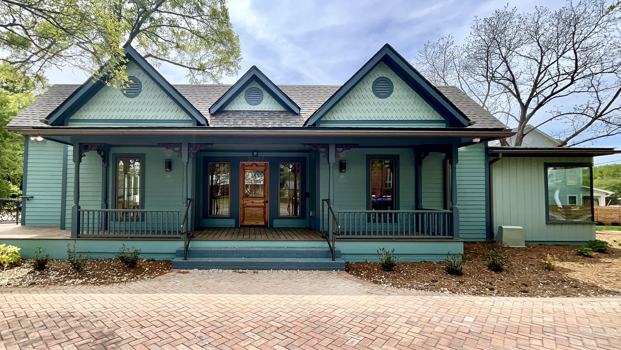 photo’s of The Gabriel-Puckett House courtesy of the Cain Center