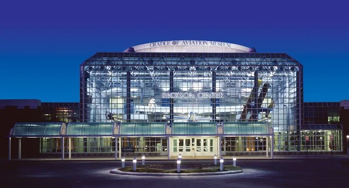 Exterior1.jpg