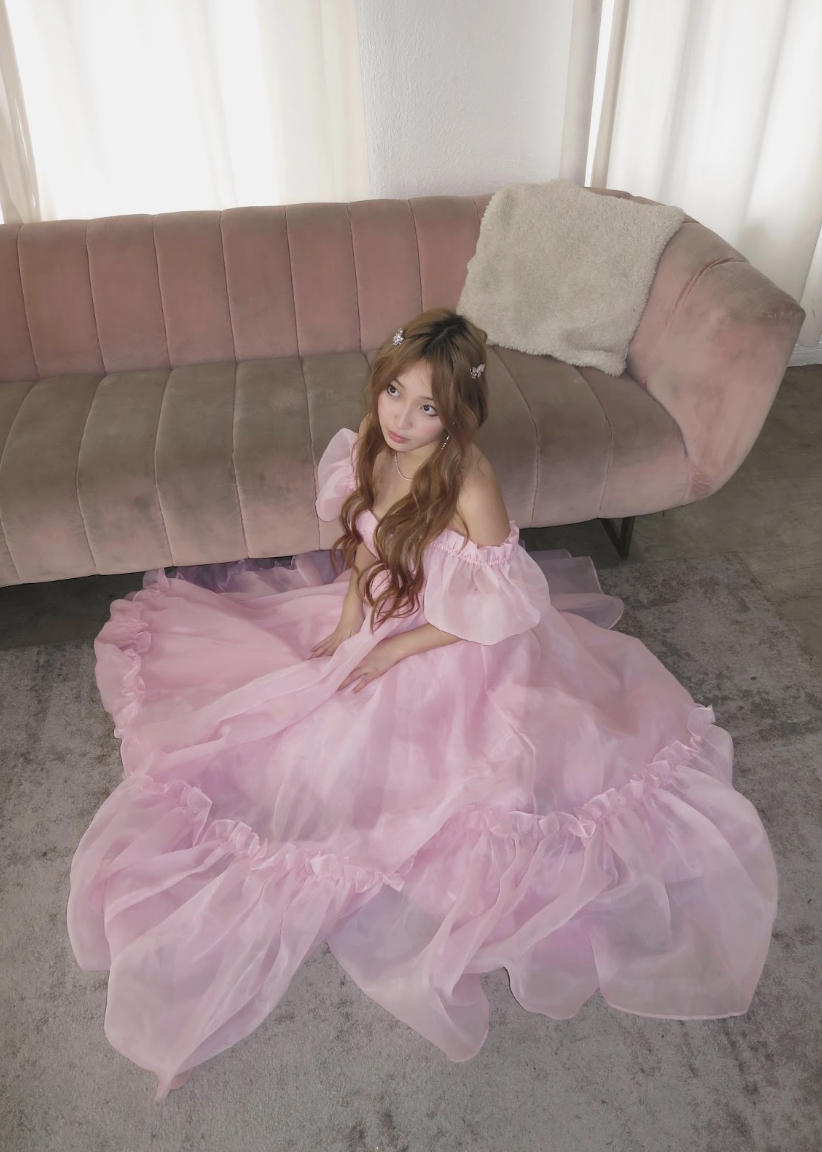 Angelina’s Corner: Roundup