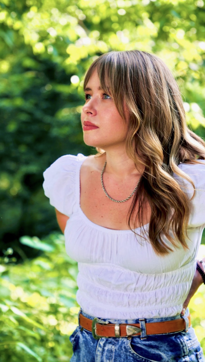 Angelina’s Corner: Roundup