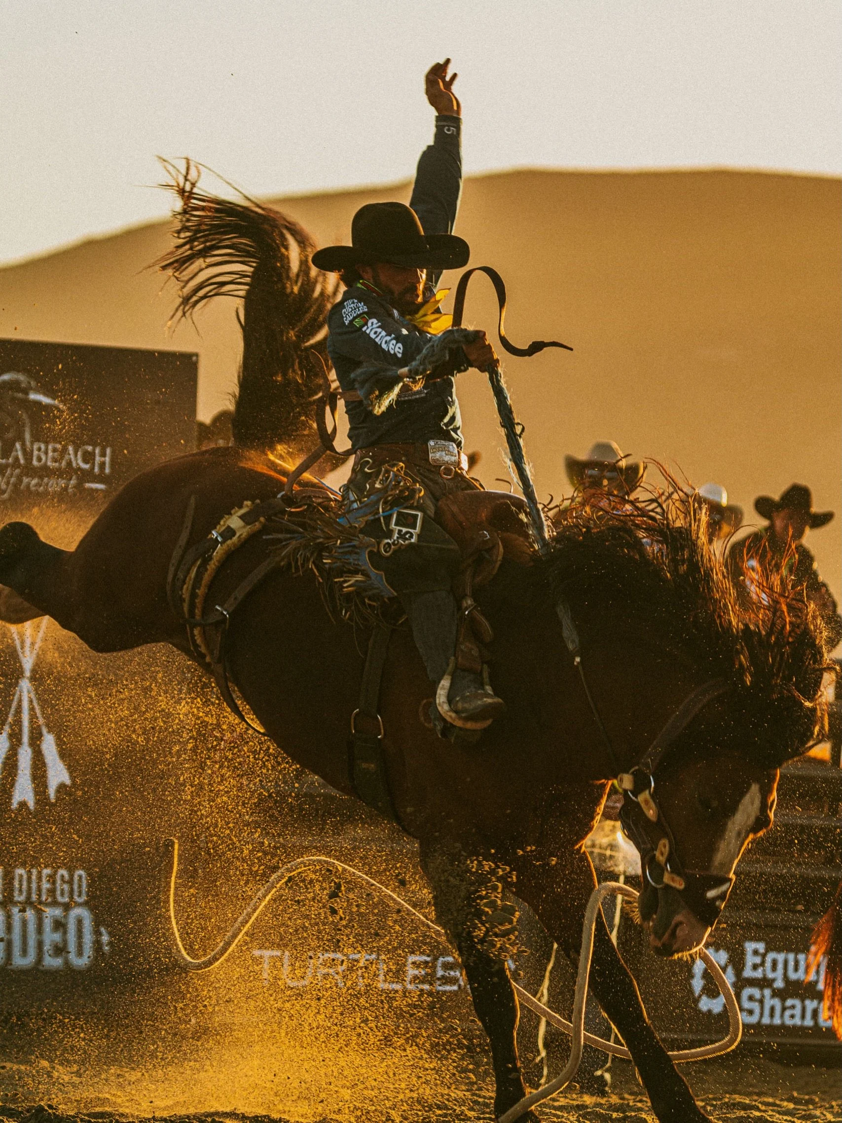 Nothing quite like a rodeo on the beach! 🏖️

Huge thanks to @beachbreakawave @outriderswest for having us. Excited for next year! 🤠

Rodeo photography, rodeo life, beach rodeo, california rodeo, central coast, cowboy rodeo, western style, rodeo vid