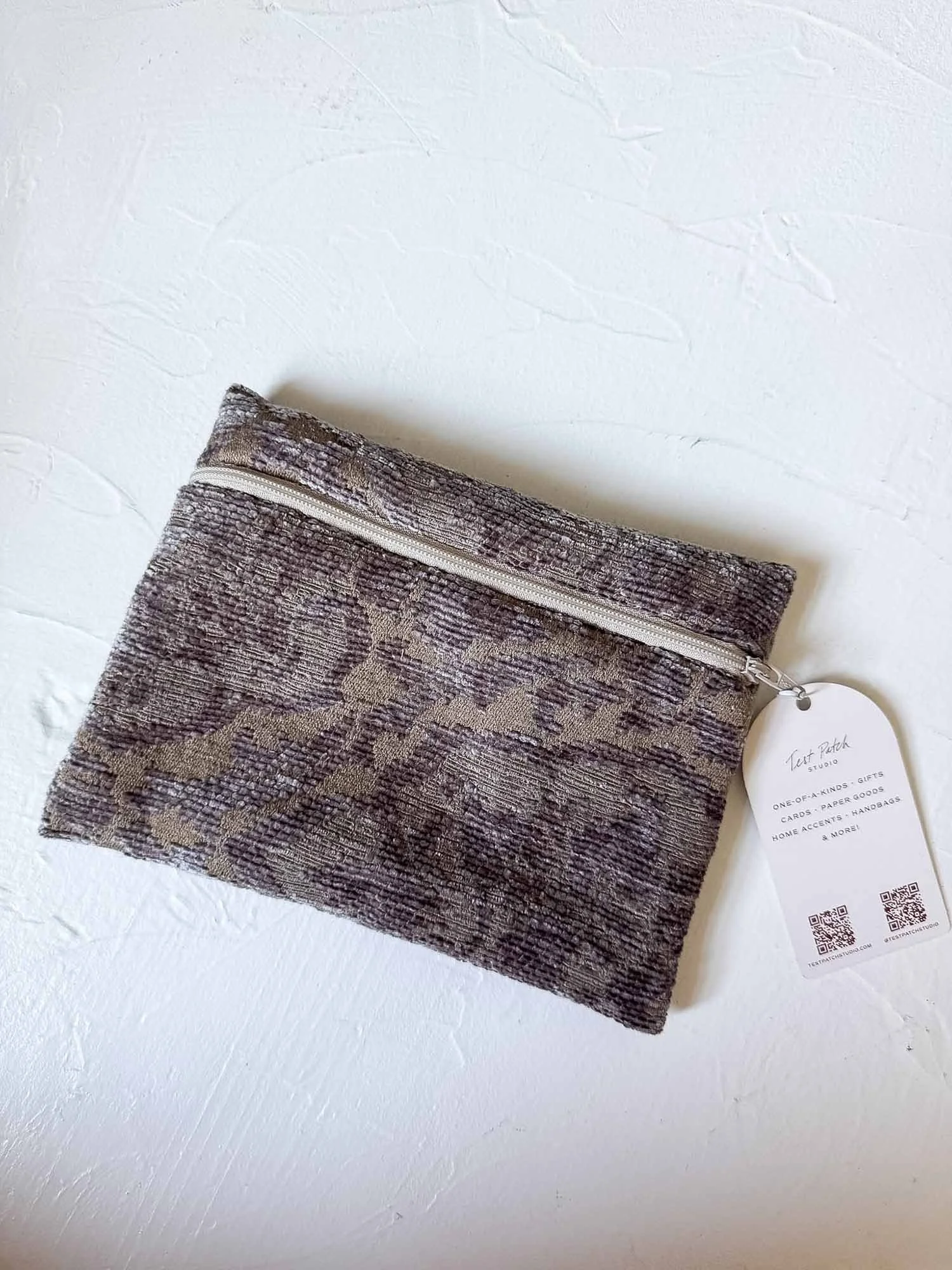 Simple Pouch (Medium) - High-End Upholstery