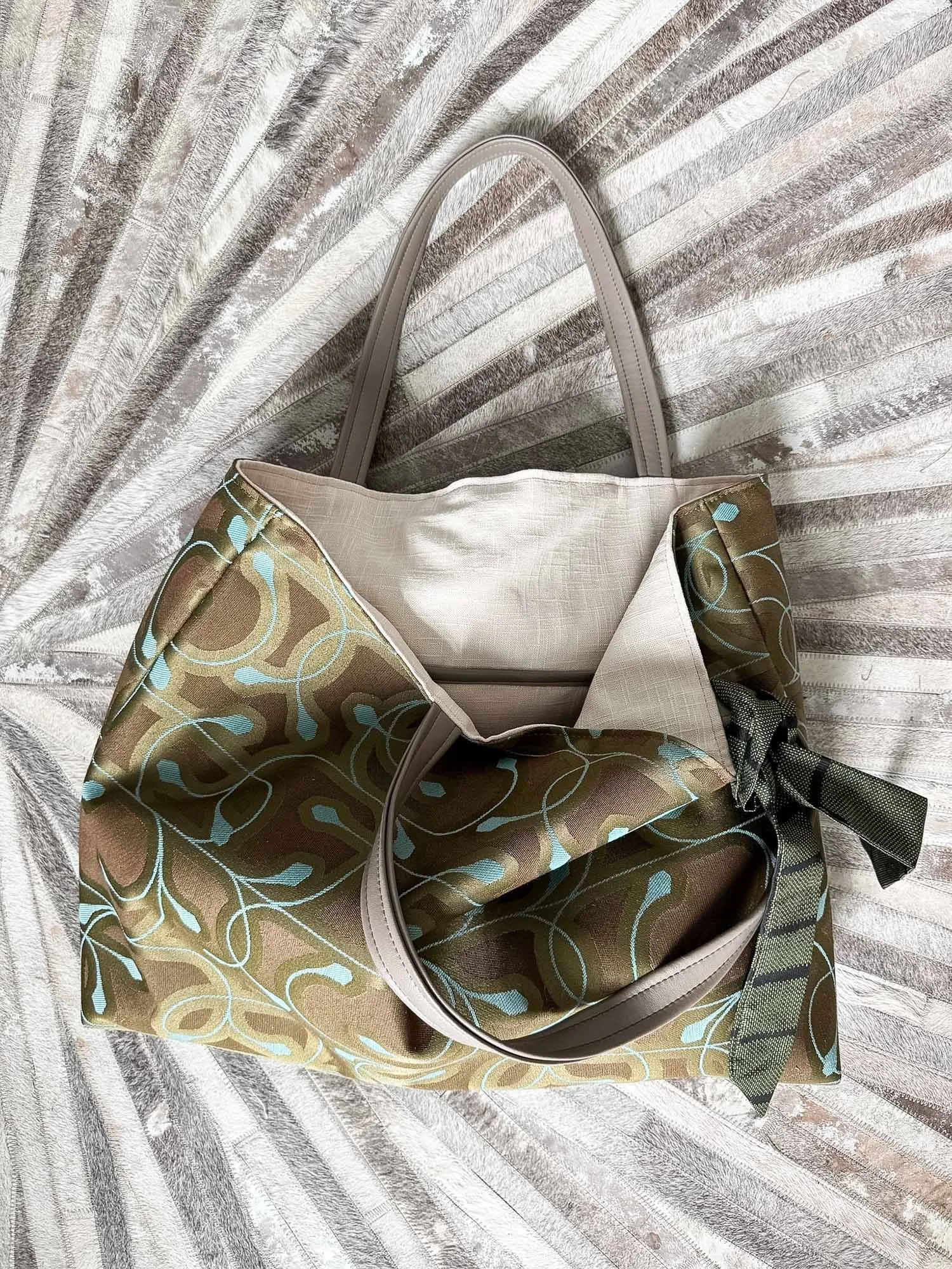 TestPatchStudio-janine-brown-greens-inside.jpg