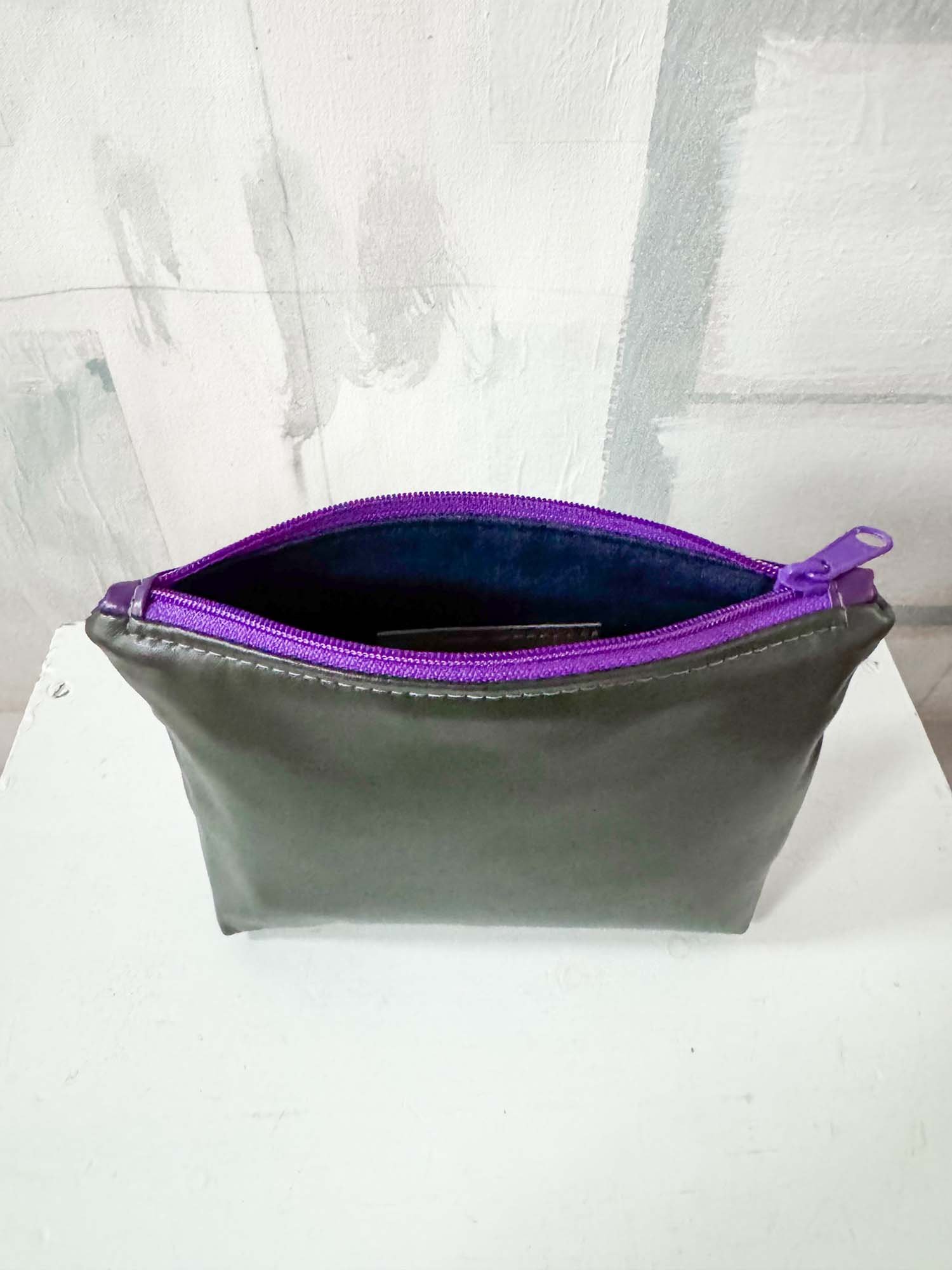 Test-Patch-Studio-vegan-leather-pouch-green-inside.jpg