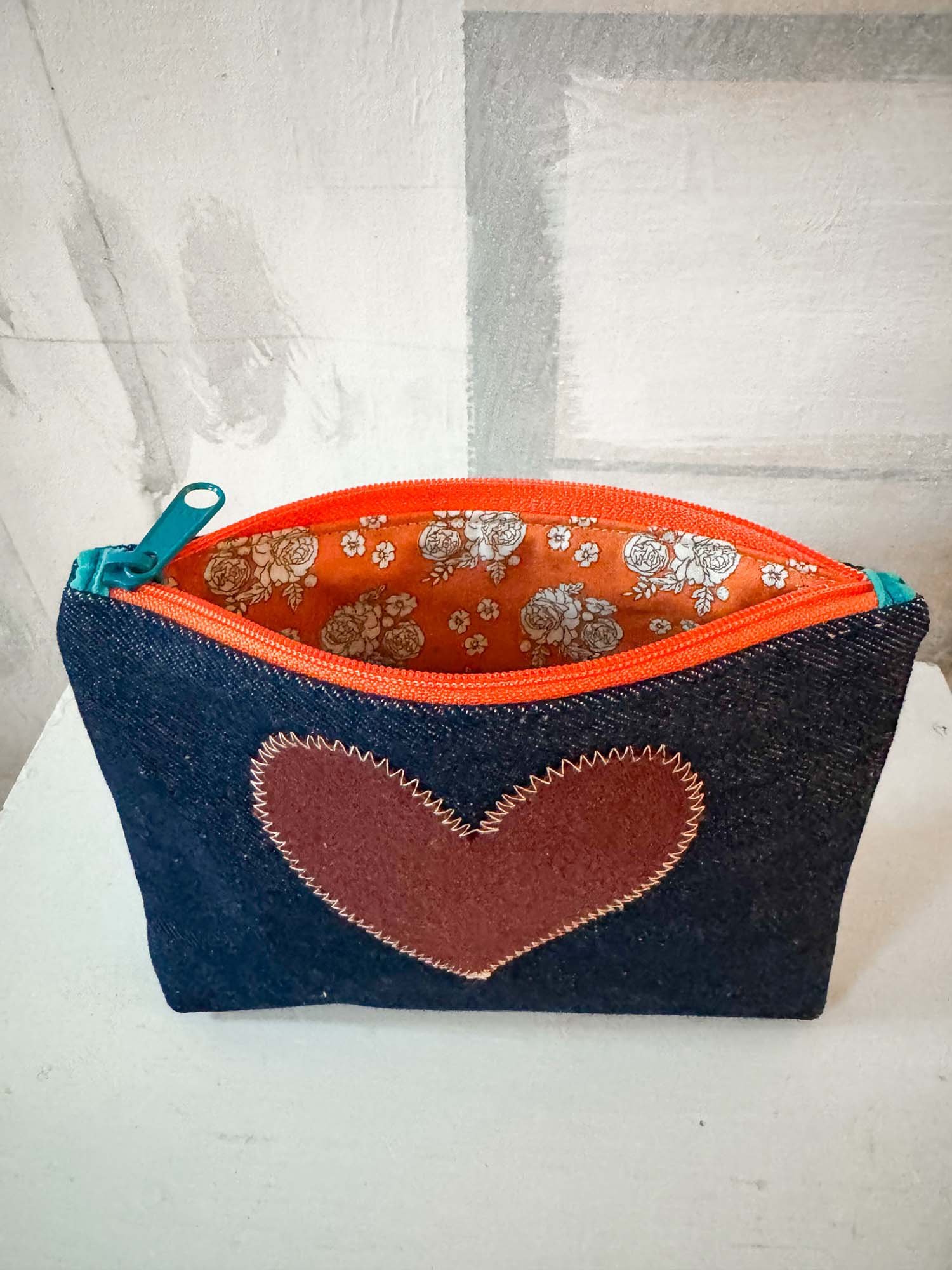 Test-Patch-Studio-ava-pouch-med3a.jpg