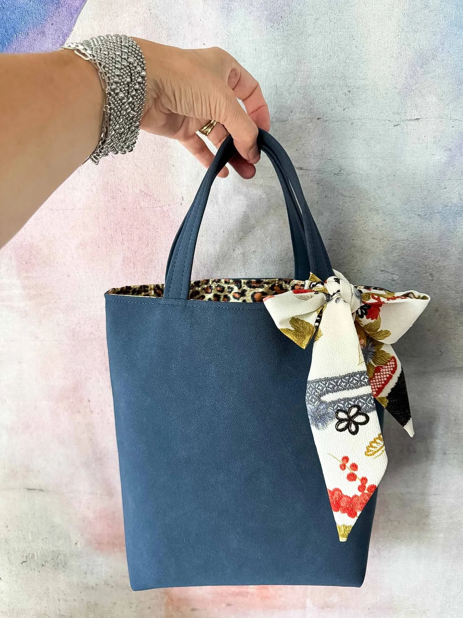 TestPatchStudio-jenny-navy-cheetah-w twillee.jpg