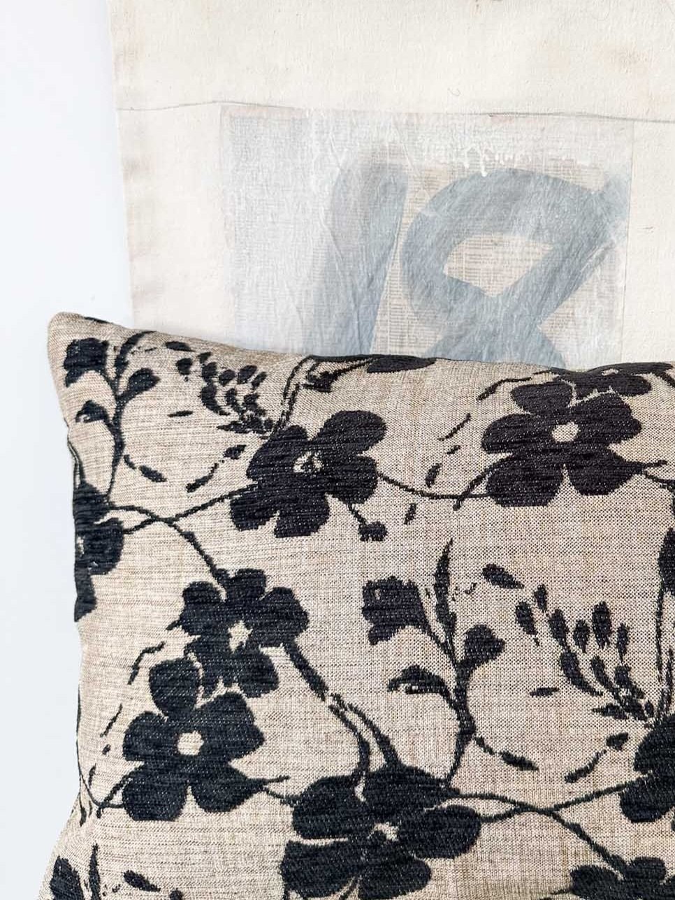 Test-Patch-Studio-chenille-floral+16x23+black.jpg