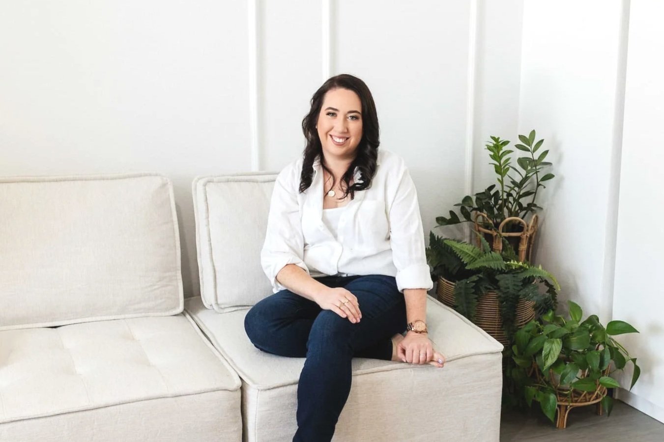 Alexa Levine, LMFT, California therapist specializing in mom rage and postpartum anger — virtual therapy for moms across California.