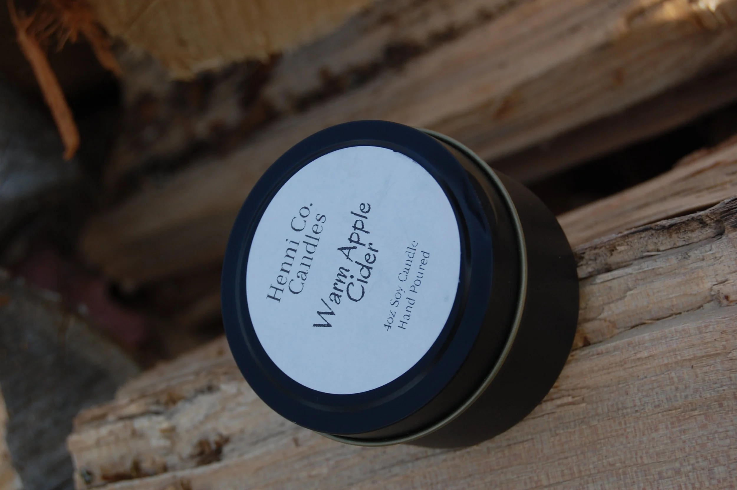 4oz Tin Candle - Warm Apple Cider