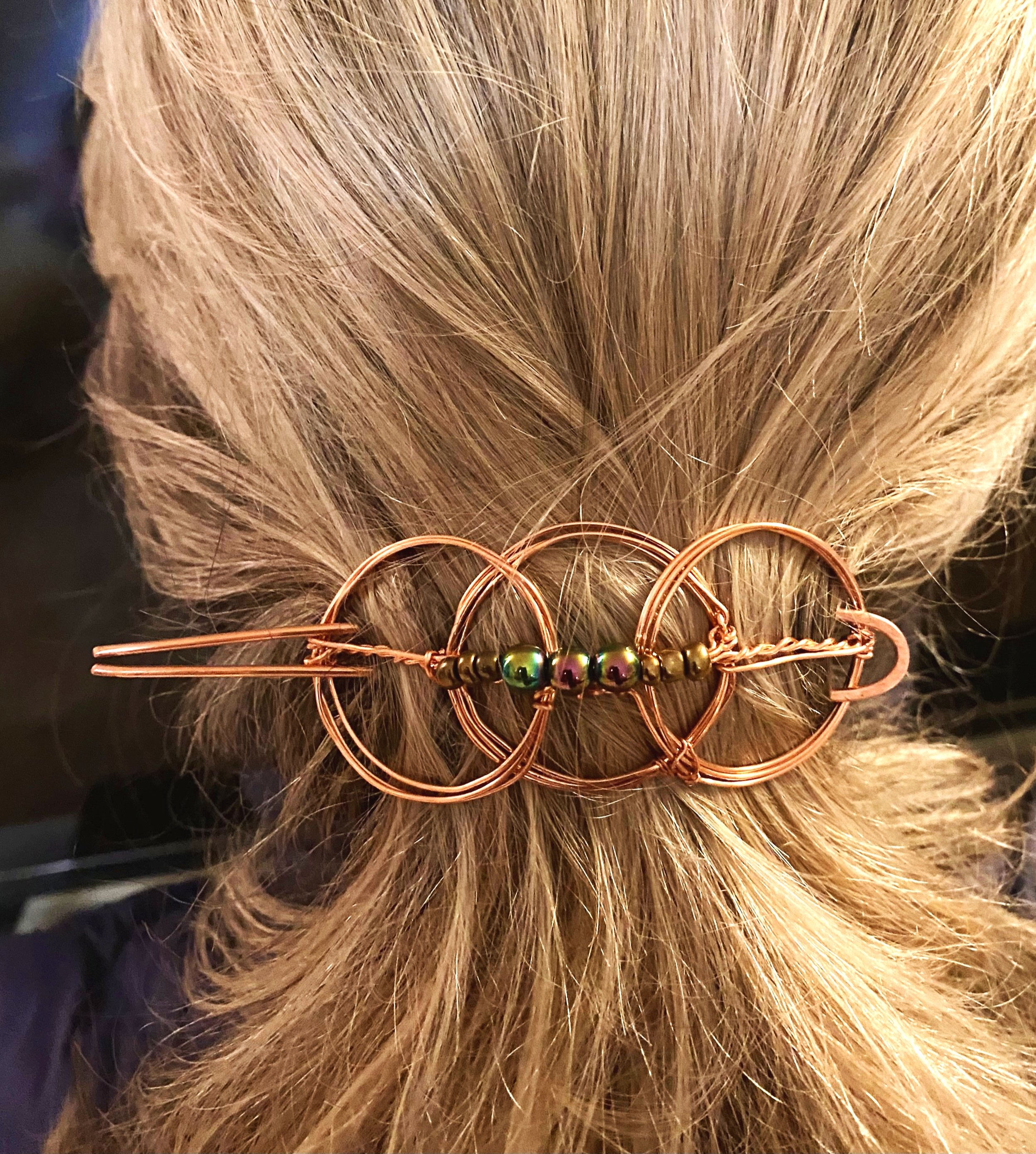 3CirclesHairPin.jpg