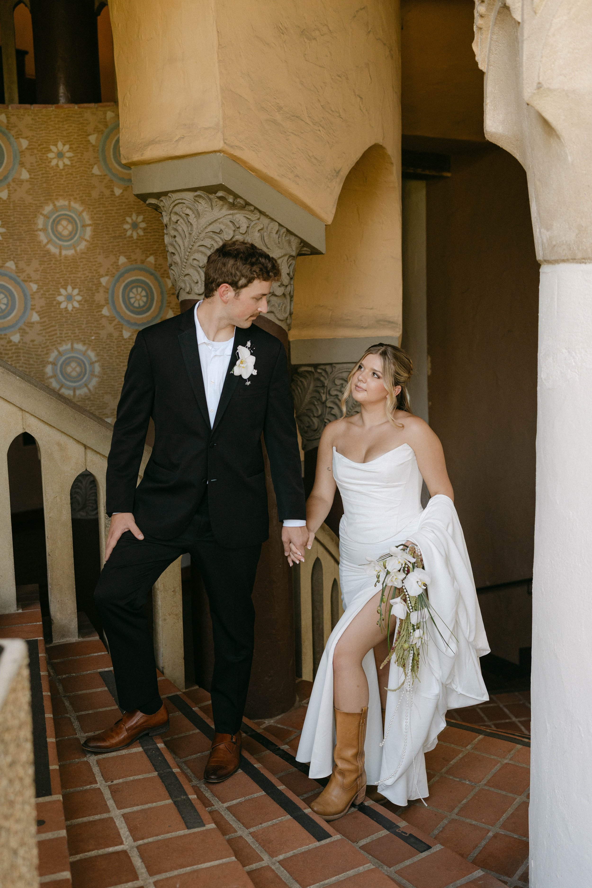 janelleingramphoto-santabarbara-courthouse-21.jpg