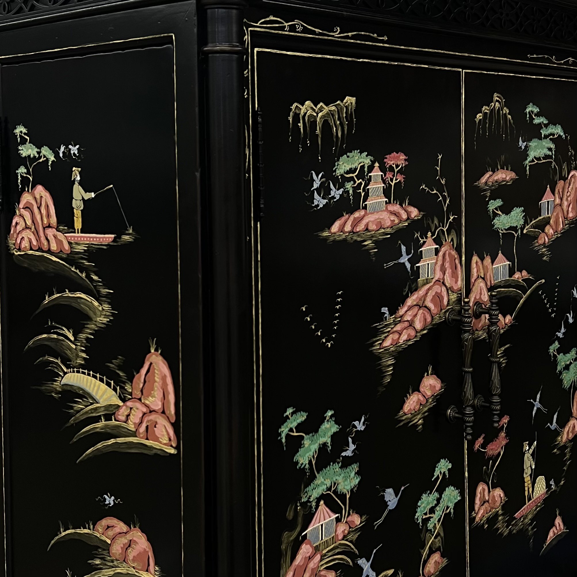 armoire 03.jpeg