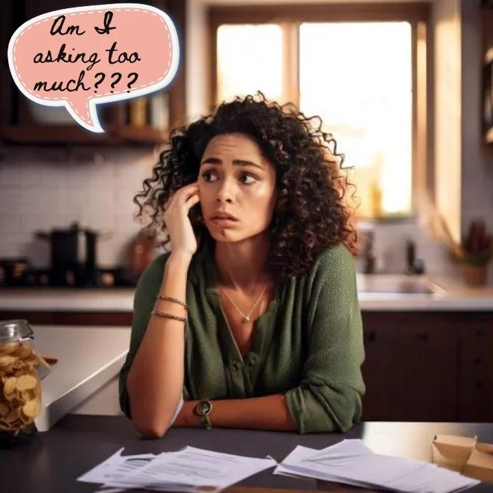 Selling your home for the first time? 🏡🔑 Don't stress, negotiate like a pro! 💪
Here are some tips to get the best price:

1. Know your worth! 💰 Research comparable homes in your neighborhood to understand the true market value. 

2. Price it righ