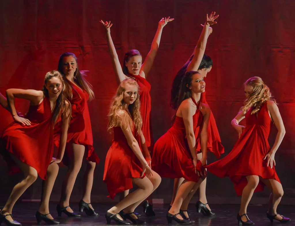 160097566.kCEAr7Gy.NordhoffDance3811.jpg