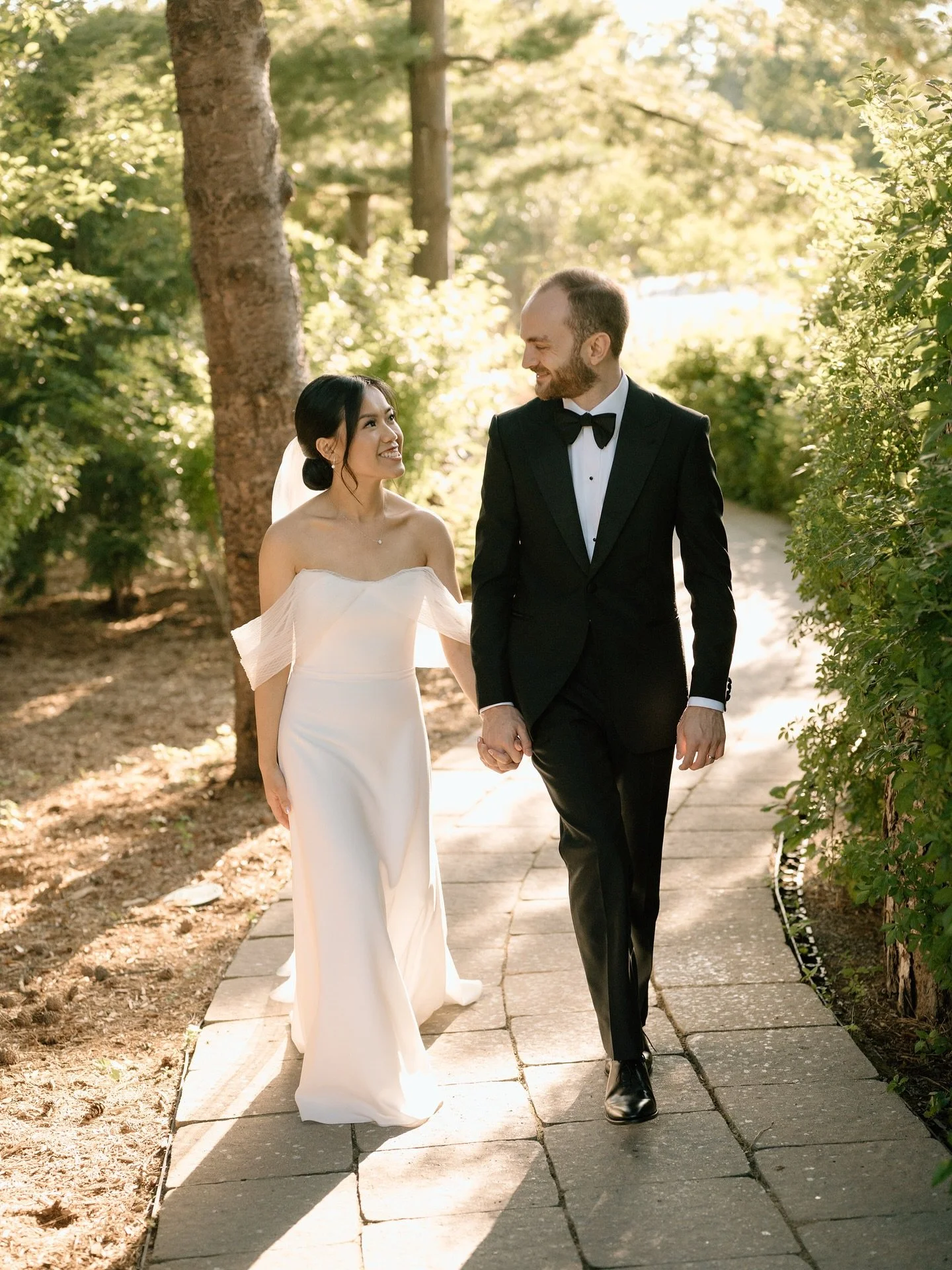 B&amp;D 🤍

Photography: @darbymitchellphotography 
HMUA: @lorrainemakeupartistry Rosalie

*
Luxury Mobile Beauty and Bridal Styling Services
📩 lorrainemakeupartistry@gmail.com
www.lorrainemakeupartistry.com
.
.
.
.
.
#lorrainemakeupartistry #mua #m