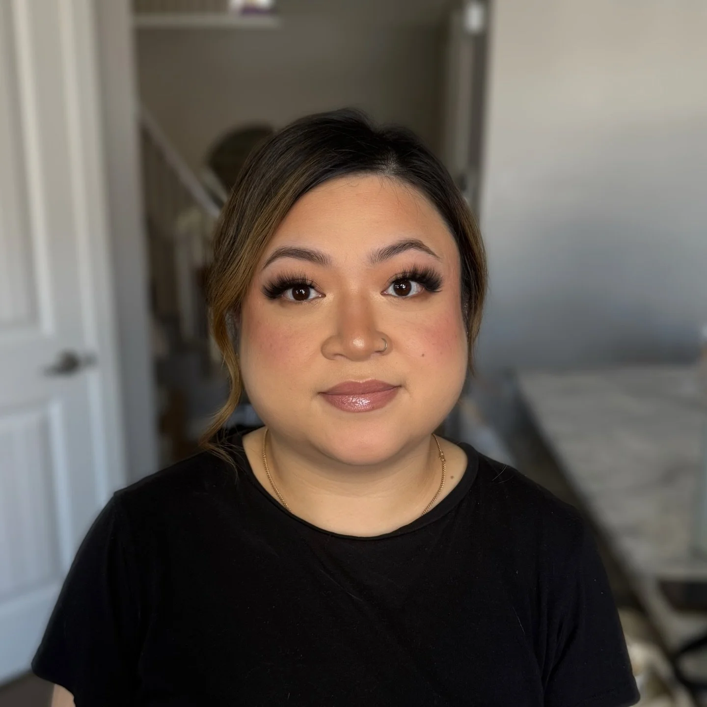 Wedding season is officially in full swing and we&rsquo;re finally catching up on our posts 🙈

Sharing a trial preview from last month for our beautiful May bride. She wanted a soft glam with mauvey tones, and this was the result 🤍

She brought her