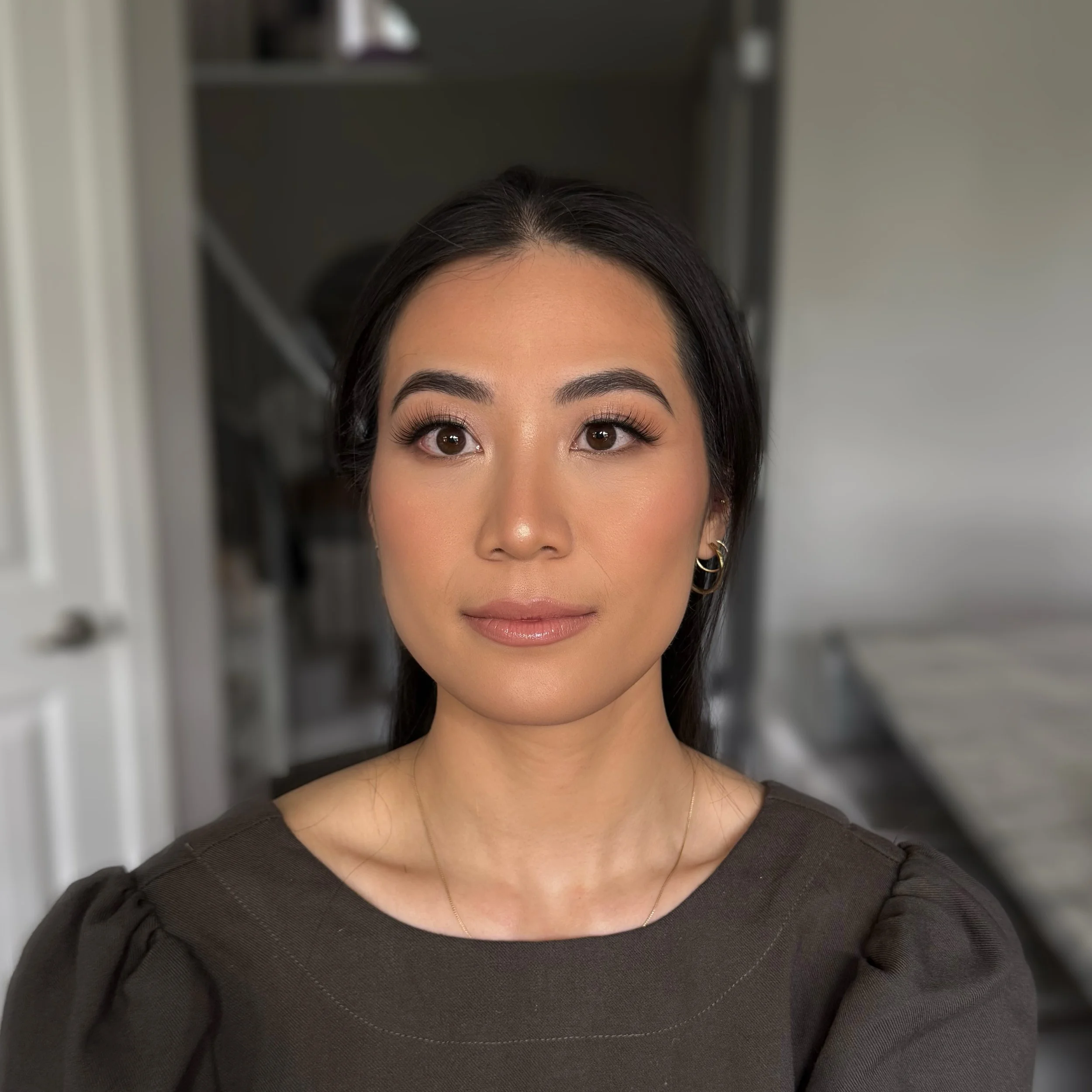 Our beautiful August bride-to-be, J, is one step closer to saying &ldquo;I do!&rdquo; 😍🤍
For her bridal preview, she envisioned a soft, timeless glam that felt elegant, fresh, and truly like herself. We loved bringing that vision to life and creati