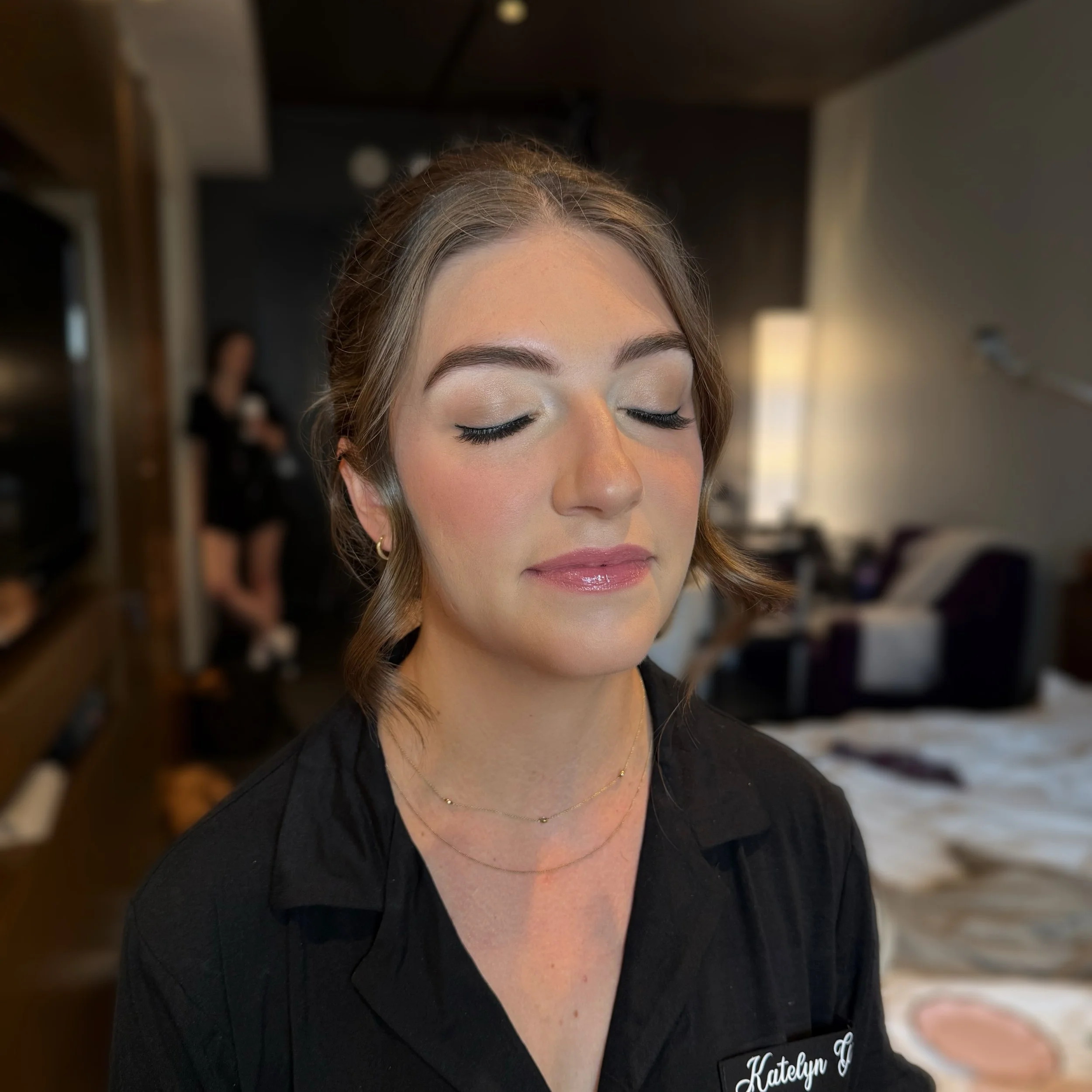 ✨ Bridesmaid Katelyn ✨

Can&rsquo;t get over how gorgeous she is! 😍 She was such a beauty, and it was so much fun being part of her glam! 

A little sad we forgot to take a before picture to show the transformation, but she was absolutely stunning! 