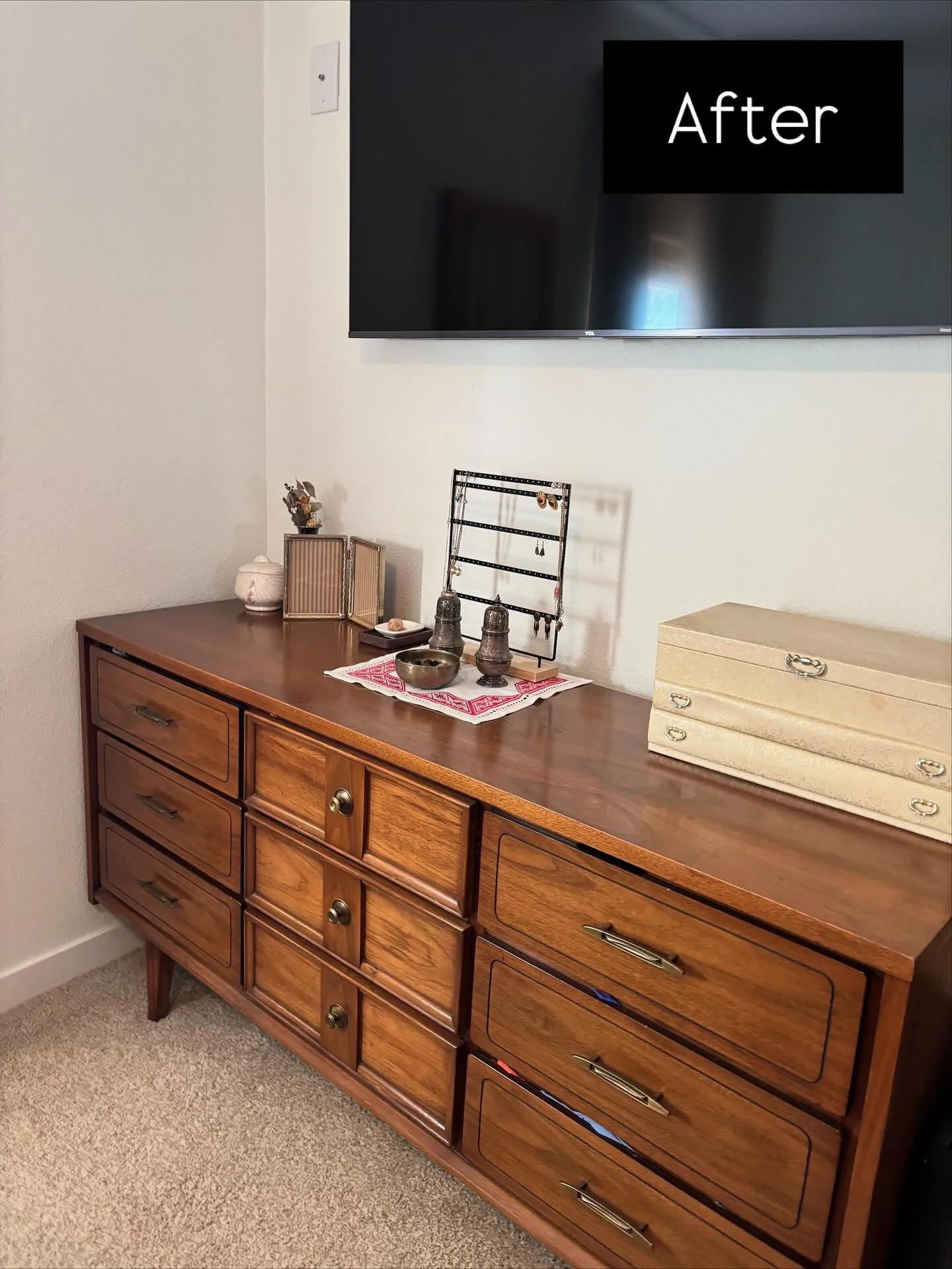 Before and After a little decluttering and resetting for my client in Boulder. She said she hadn&rsquo;t seen the top of her dresser in years. 

We are slowly working through &ldquo;doom piles&rdquo; and finding homes for things as well as creating  