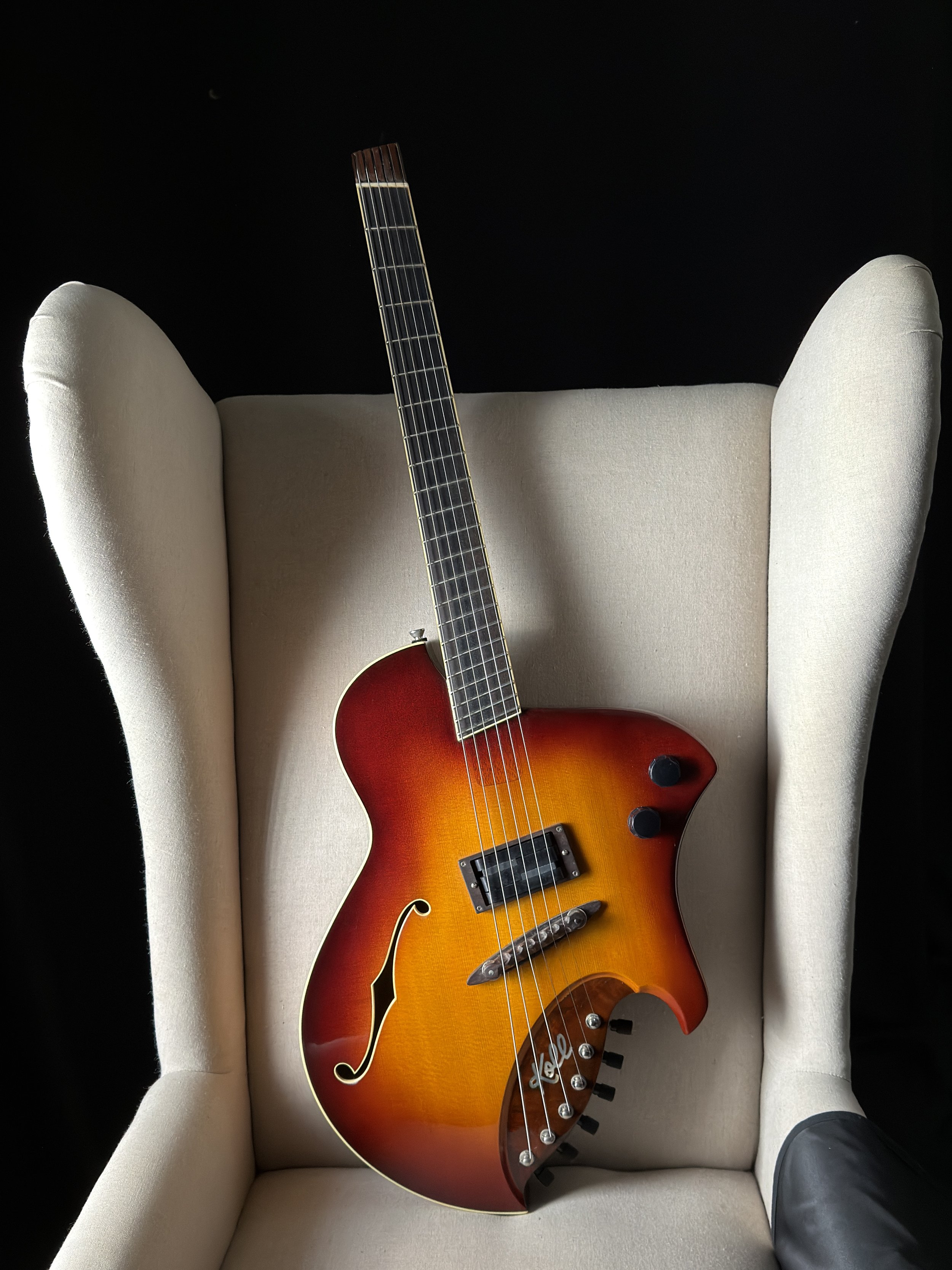 Koll RE Archtop showing full front
