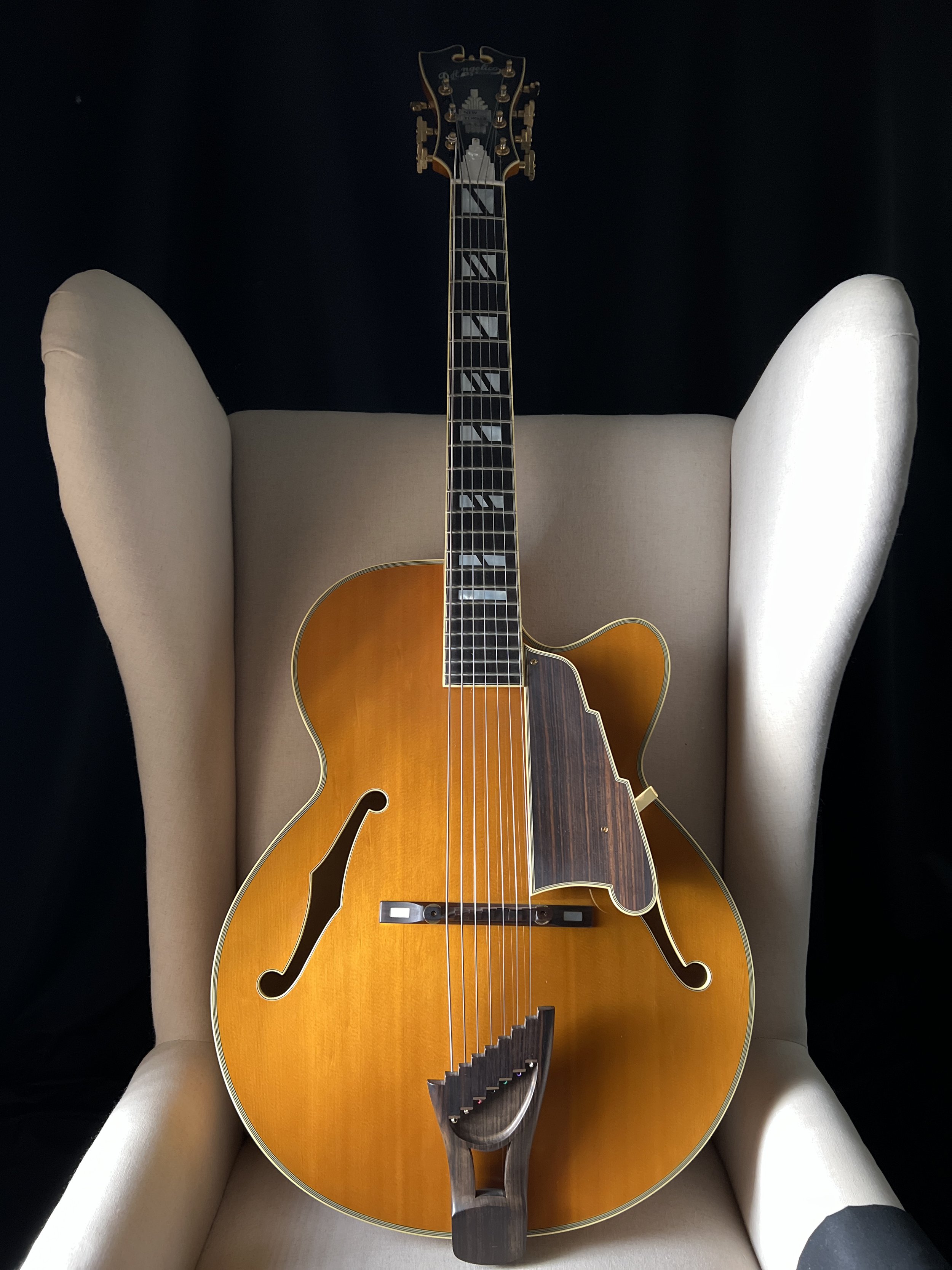 -SOLD- D'Angelico NYL-7 Seven String 17" New Yorker Archtop