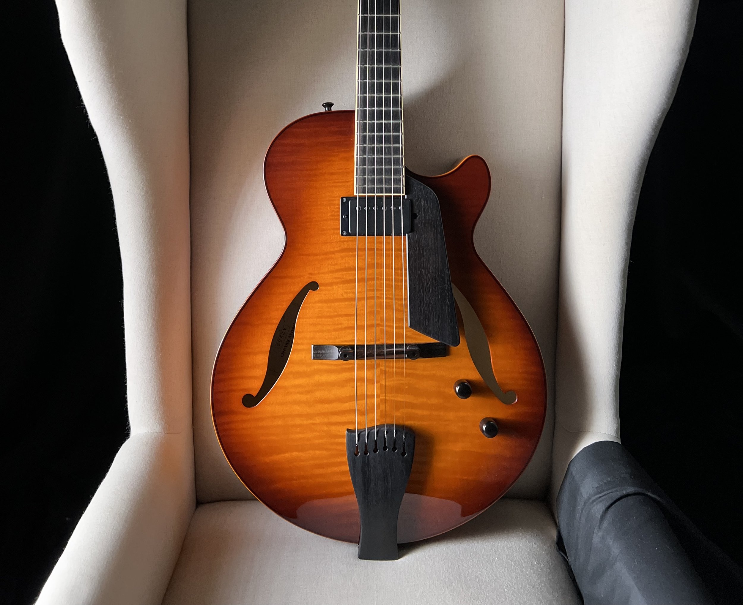 Sadowsky Jimmy Bruno Archtop