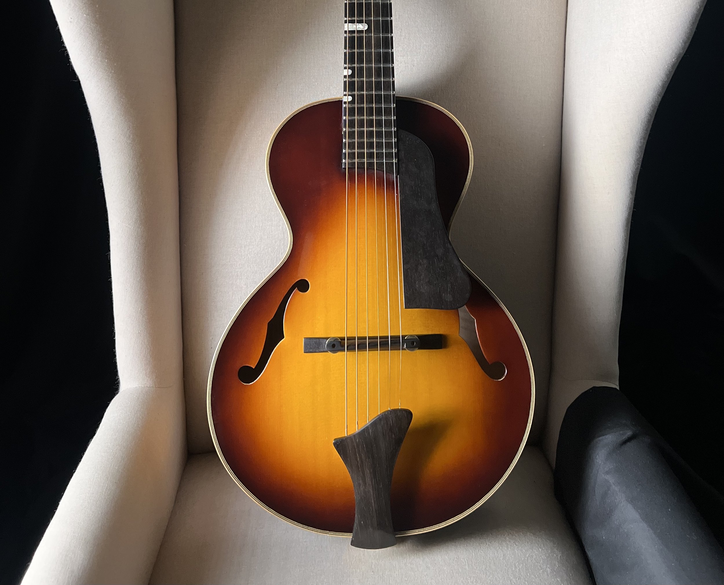 Eastman AR145 13" Acoustic Archtop