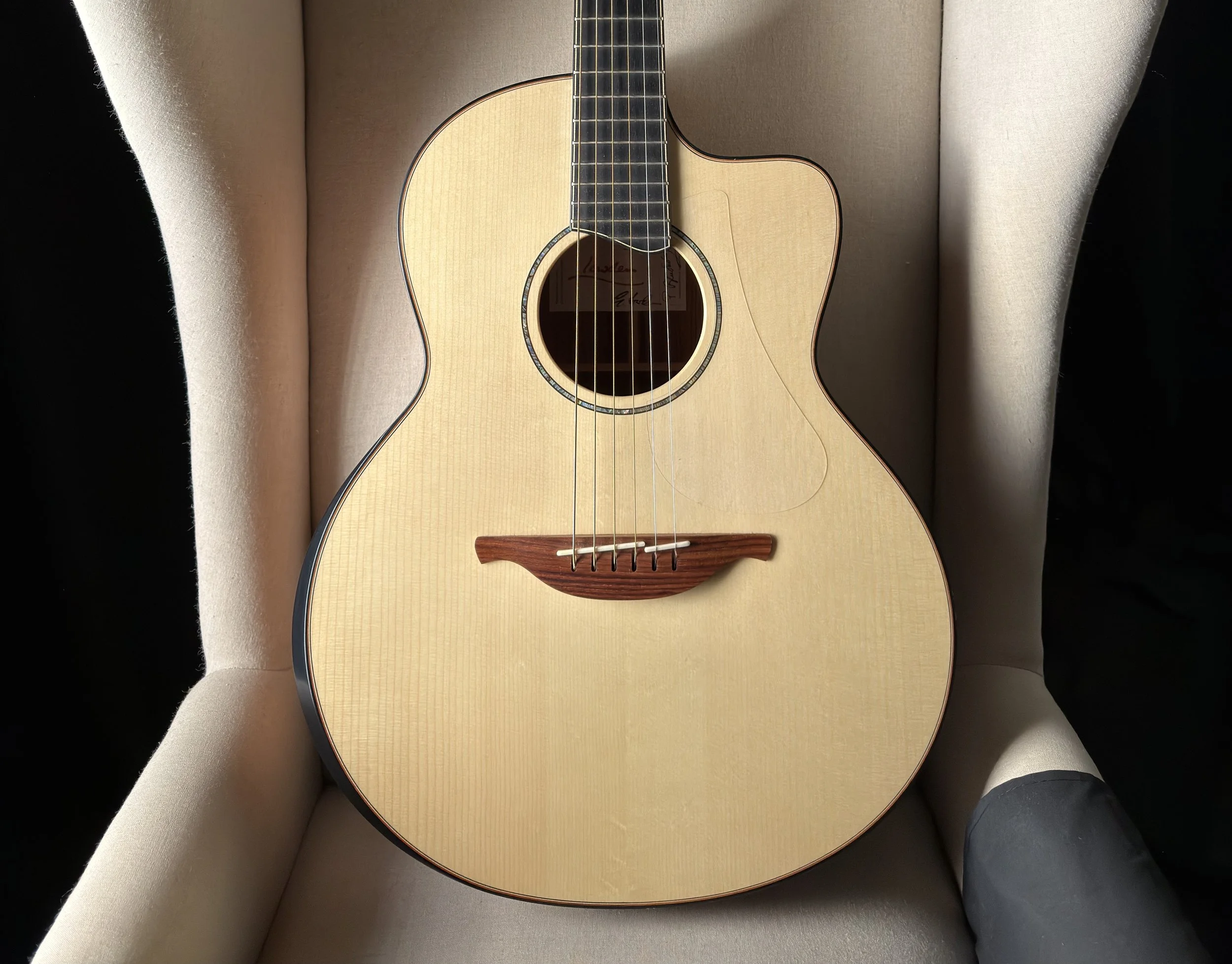 Lowden Pierre Bensusan