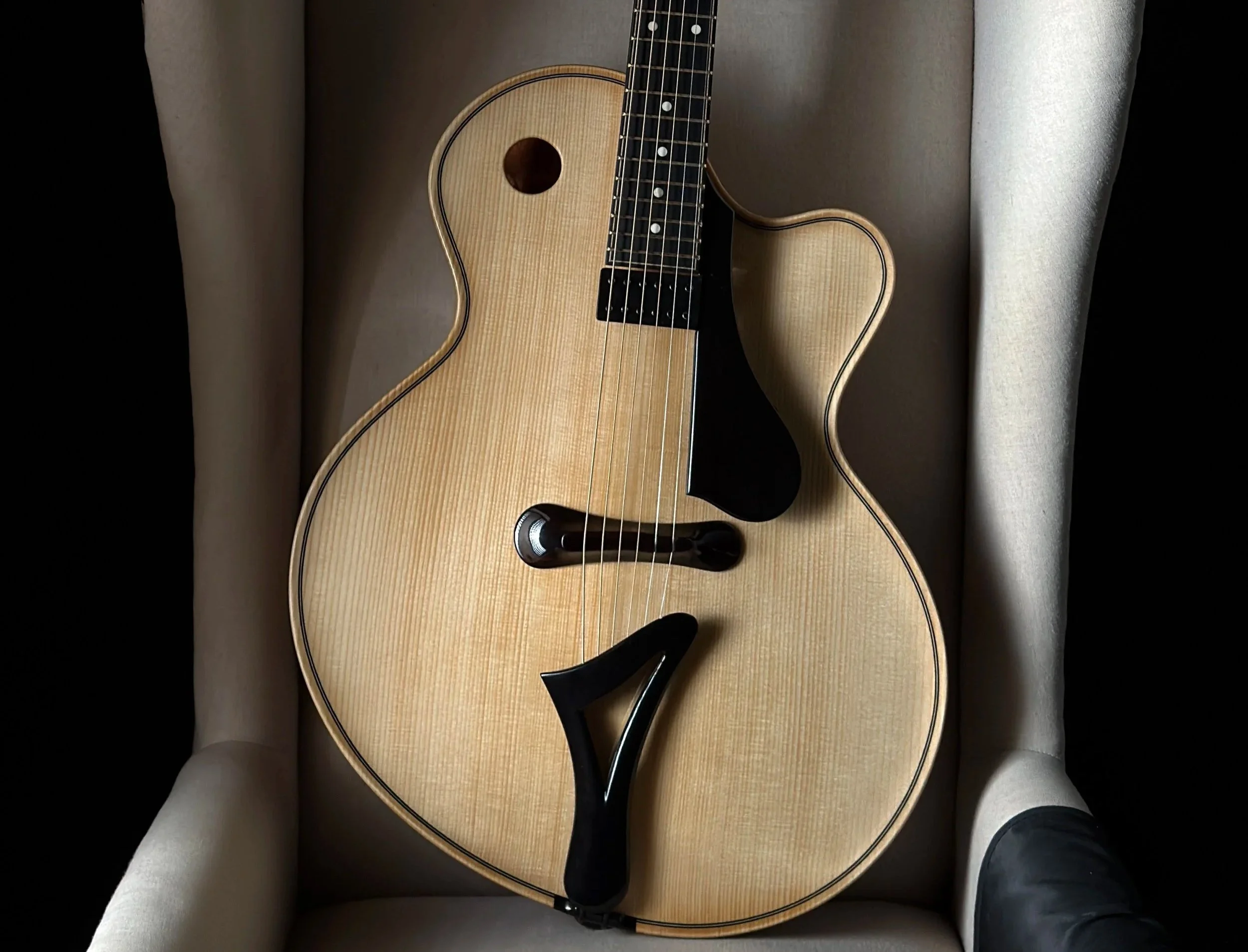 -SOLD- Benoit Lavoie Archtop 16.5"