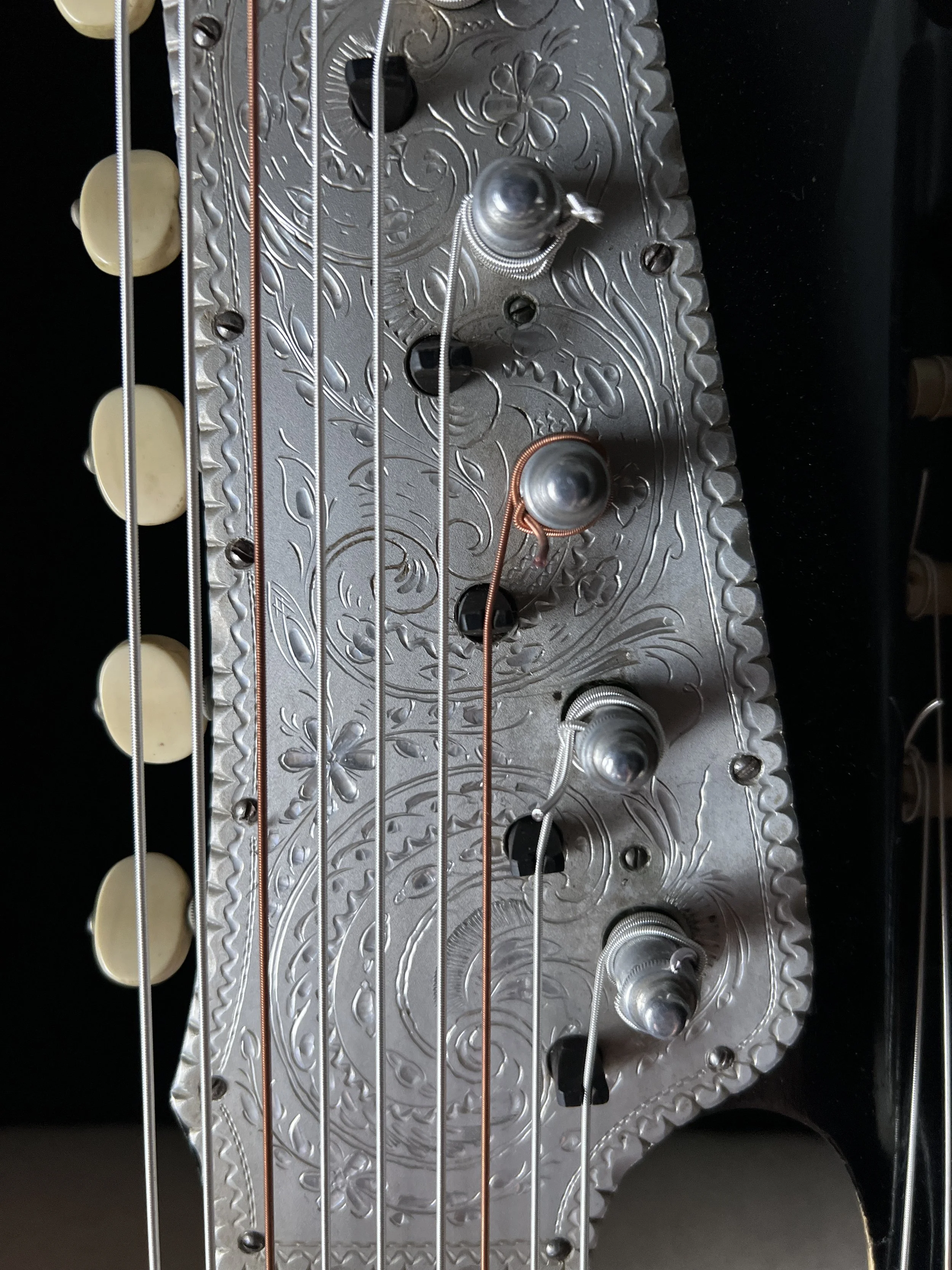 Hauser I Schrammelgitarre Harp Guitar